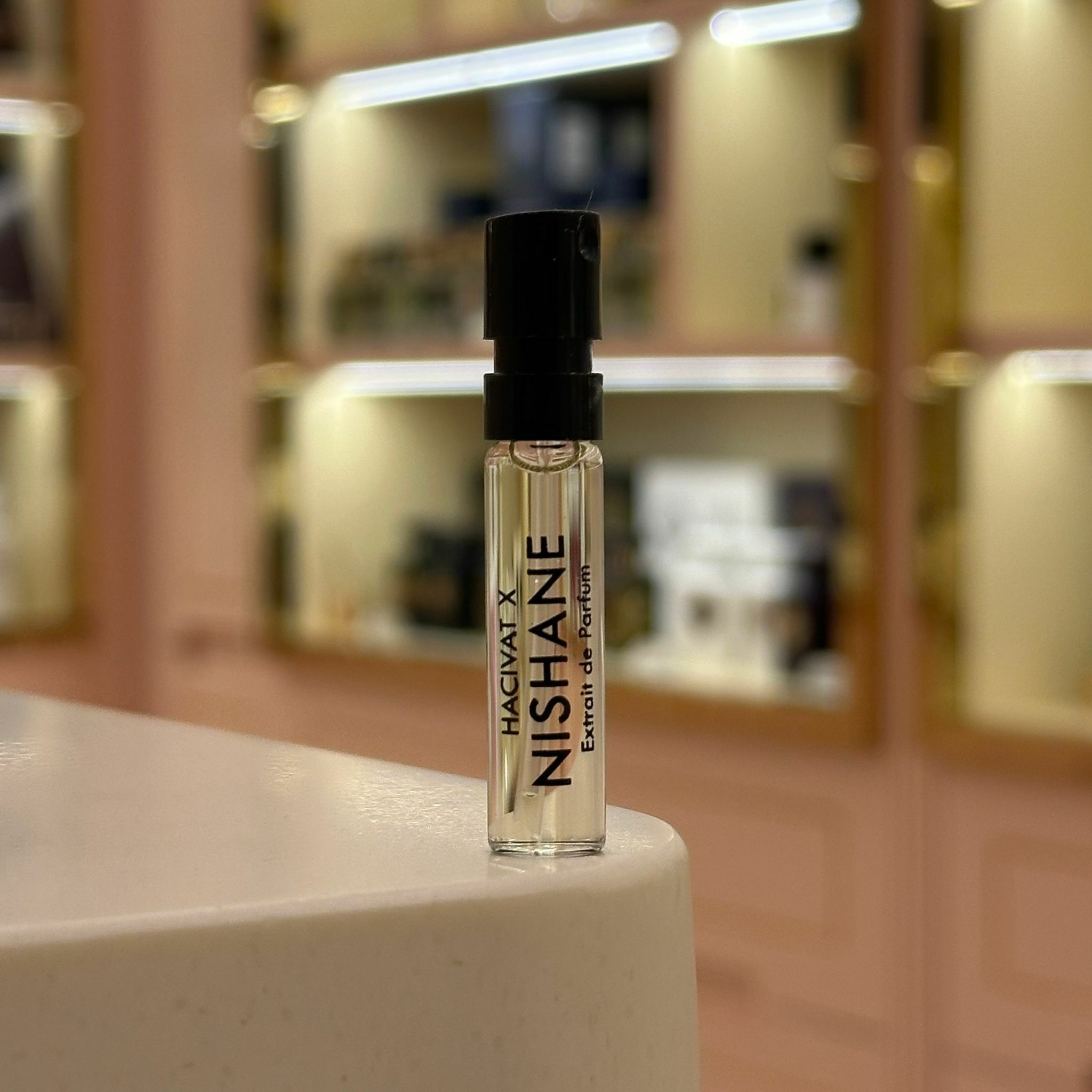 Nishane Hacivat X Extrait de Parfum 妮姍 皮影戲X香精 2ml小瓶