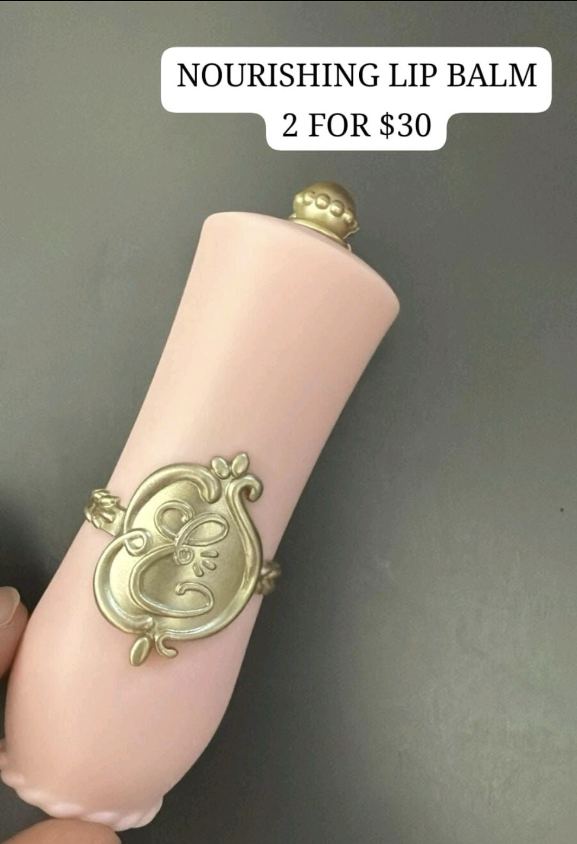 2 NOURISHING LIP BALM