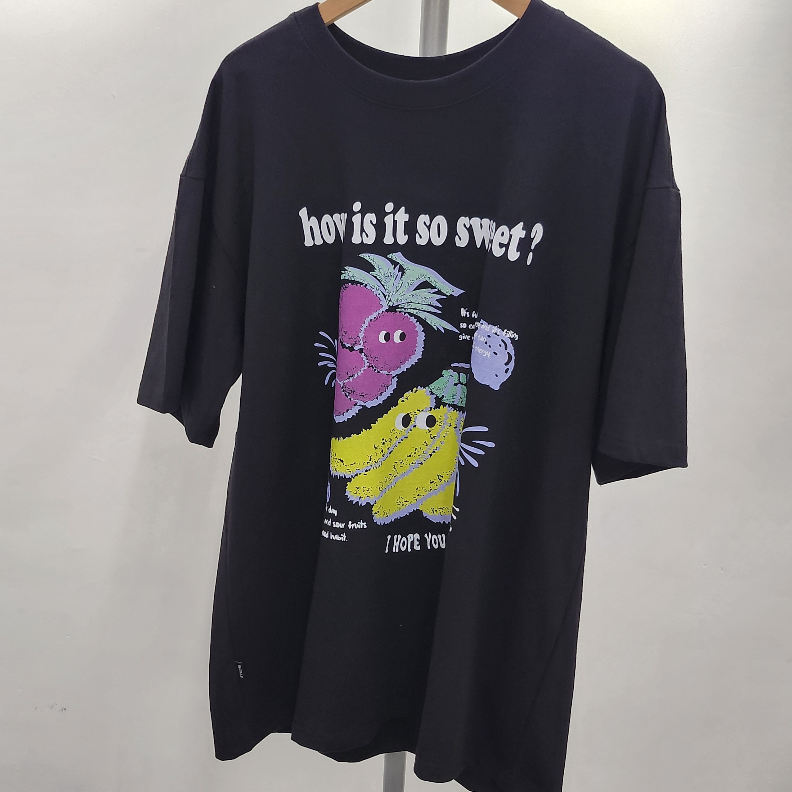 CPGN STUDIO HOW SWEET T-SHIRT