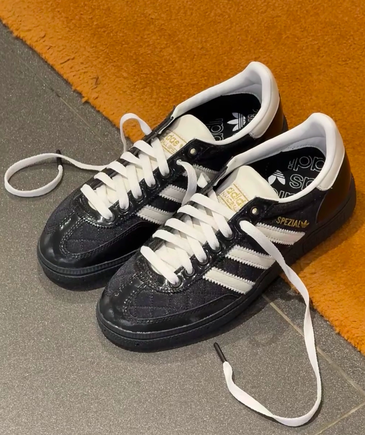 Adidas Originals Handball Spezial 黑白小香風2.0 菱格紋 漆皮 拼接 德訓鞋 JP5669/預購