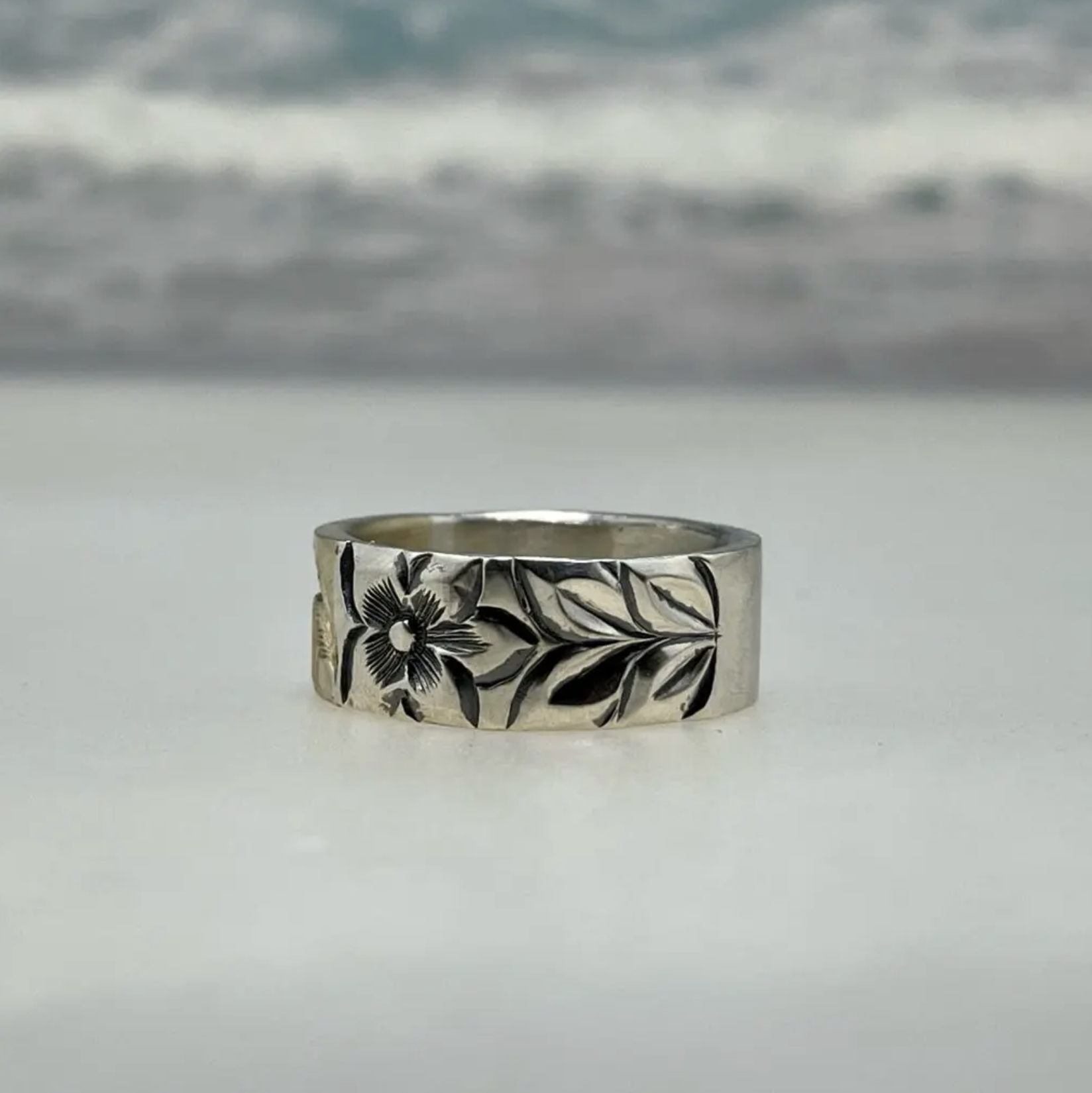 鳴島翔 K14 雕刻戒指（浪）