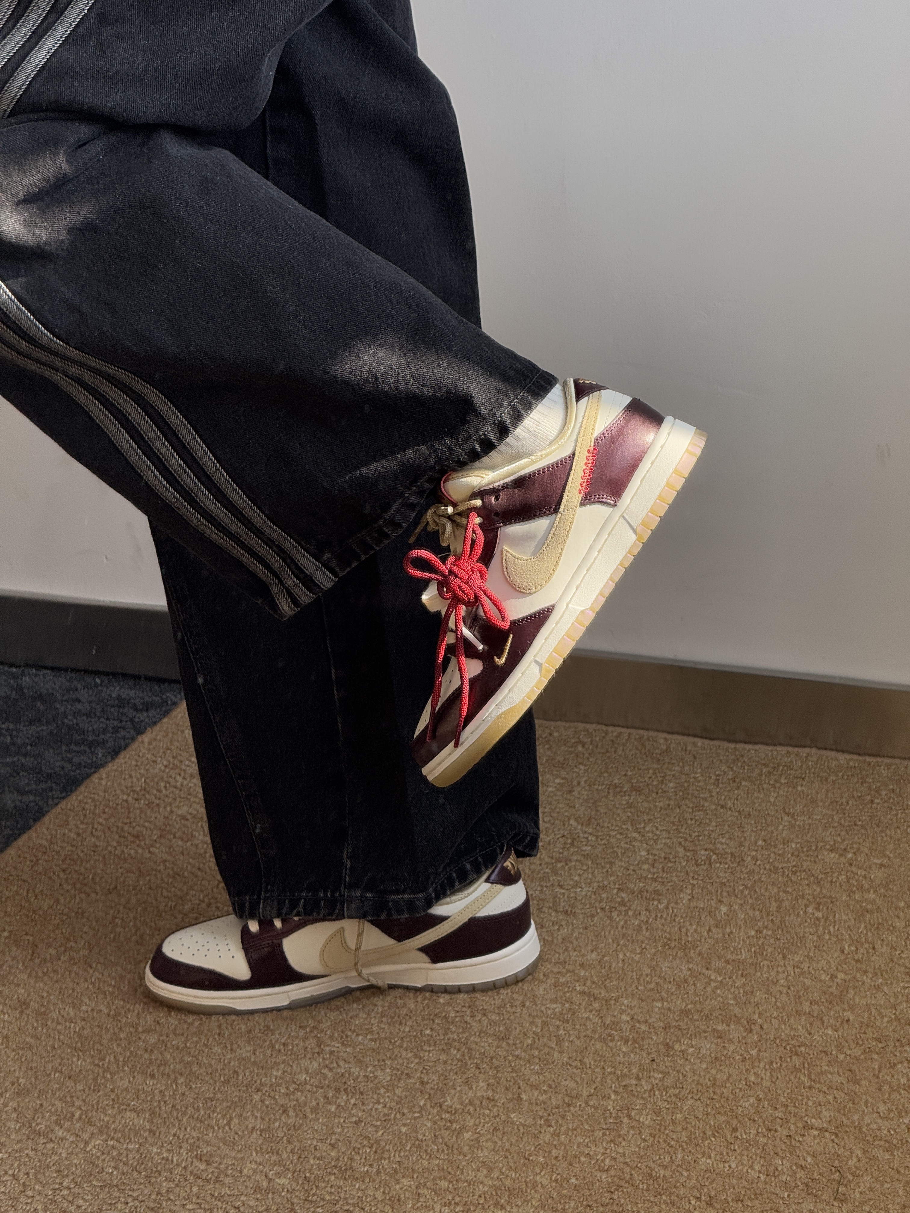 NIKE DUNK LOW LX 2025年 蛇年限定 酒紅燕麥 米黃 咖啡色 中國結 外縫線 女鞋 HV5991-171 / 預購