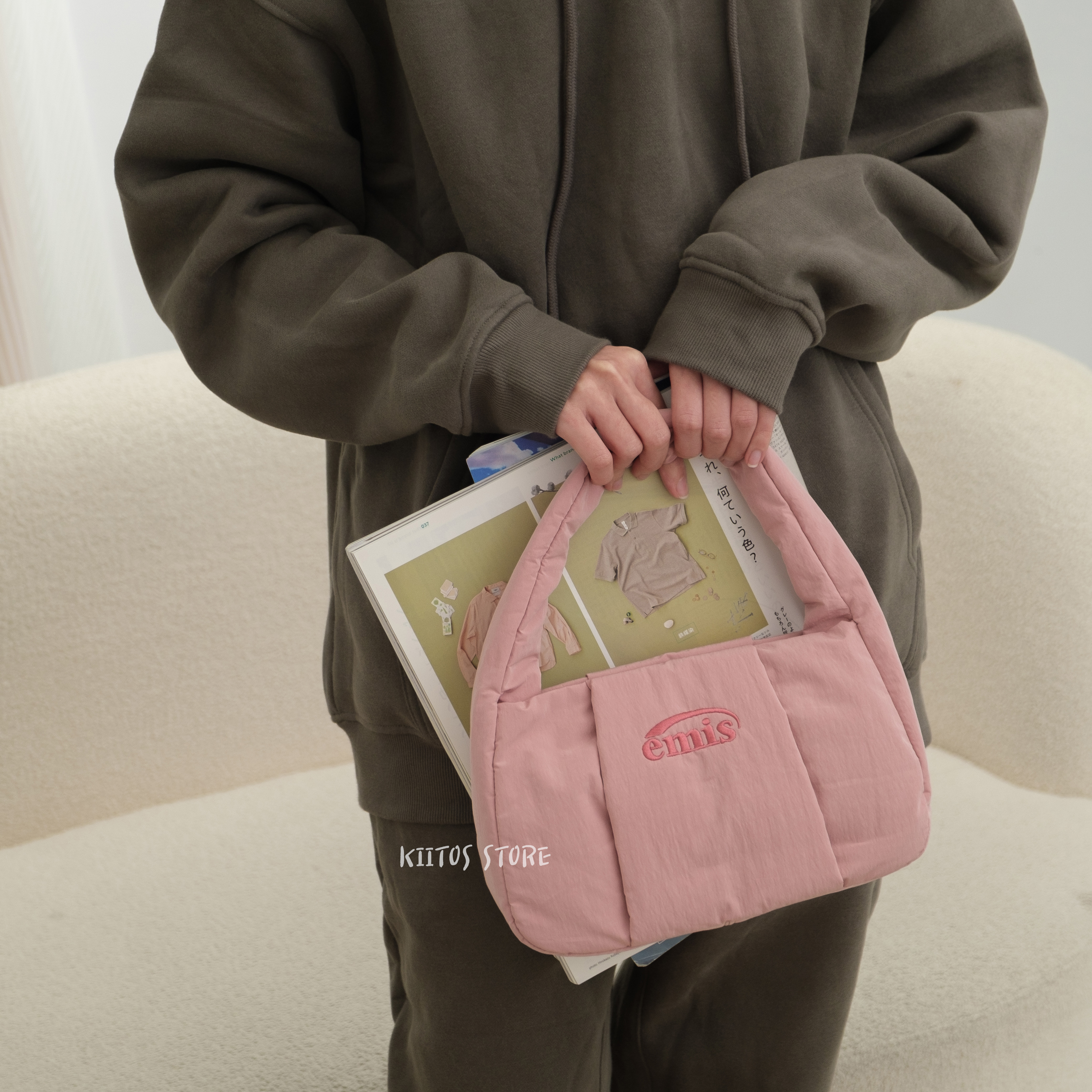 【emis】韓国人気★ PADDED HOBO BAG Emis☆[正規品] 韓国人気 PADDED HOBO BAG