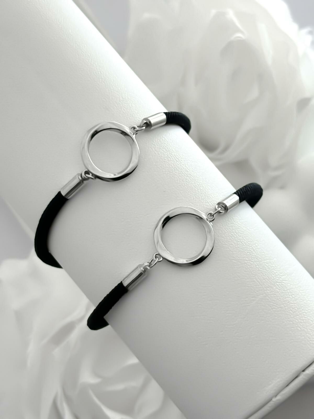 「莫比烏斯」  閨蜜/情侶手繩📿 免費刻字