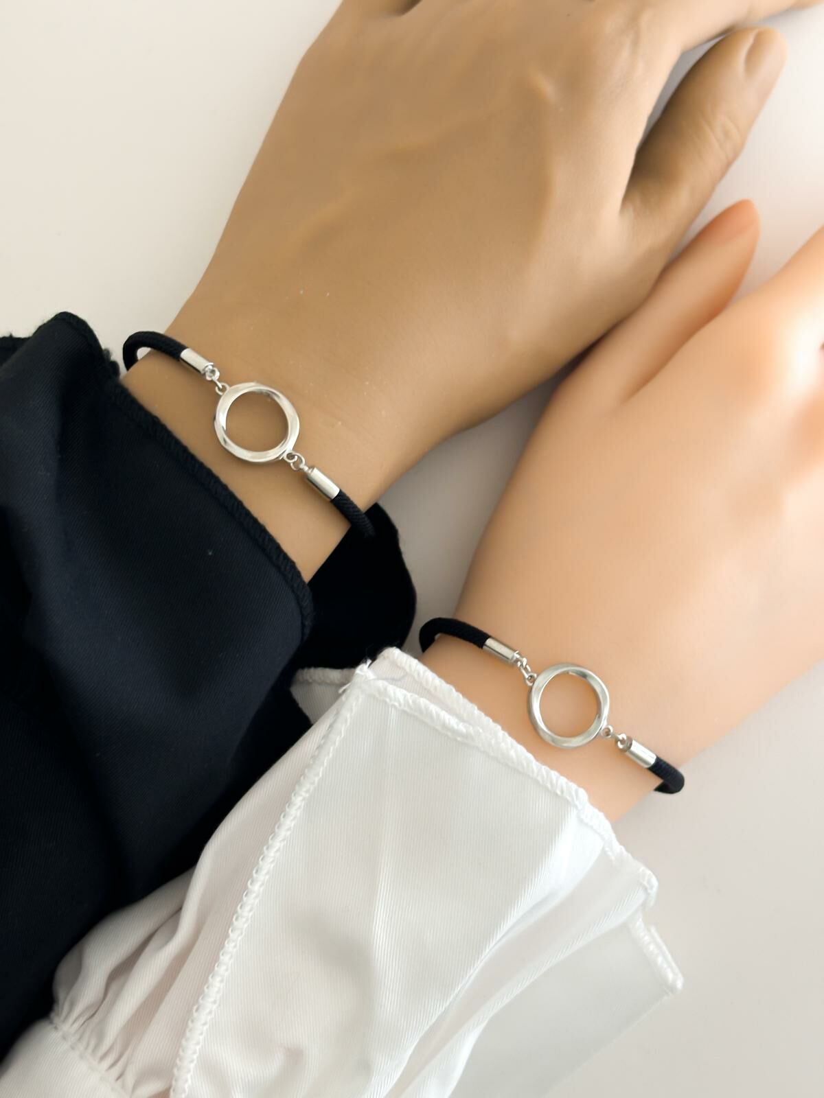 「莫比烏斯」  閨蜜/情侶手繩📿 免費刻字