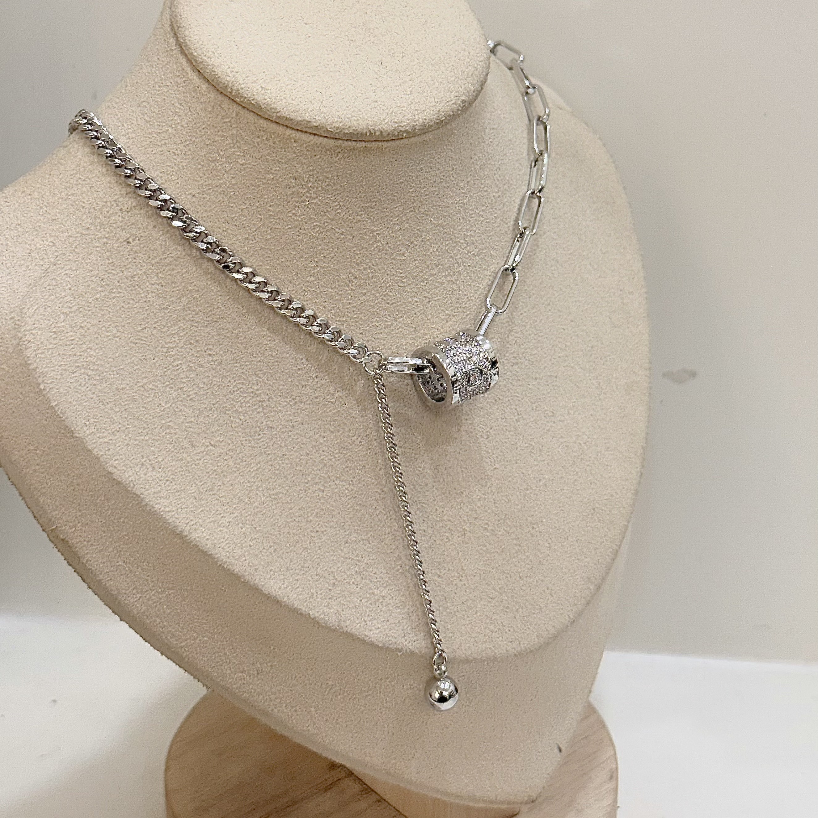 K31滿鑽圓環字母Y字頸鏈