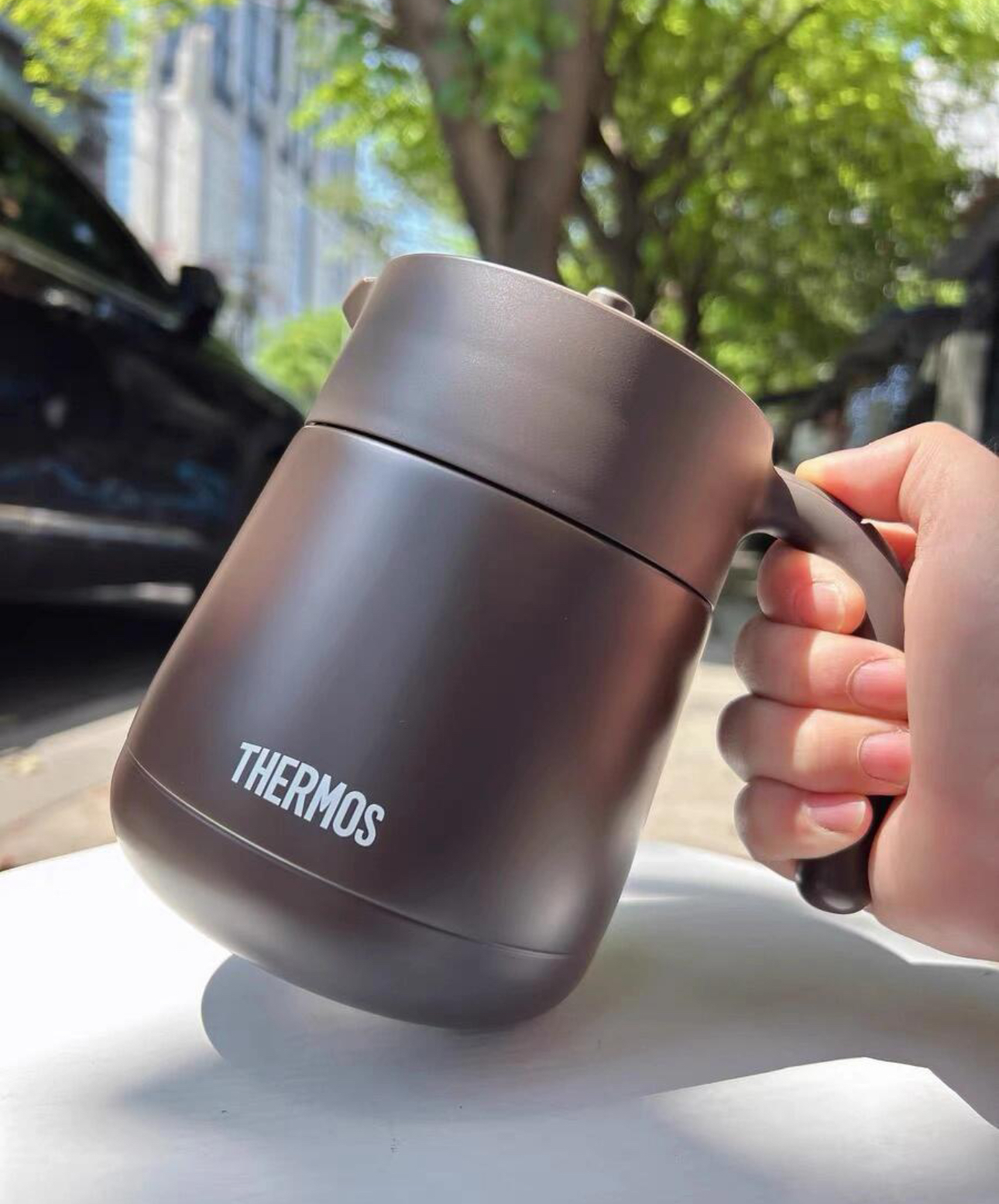 【預購】J0116901 THERMOS 咖啡色保溫壺 720ml（日本限定）