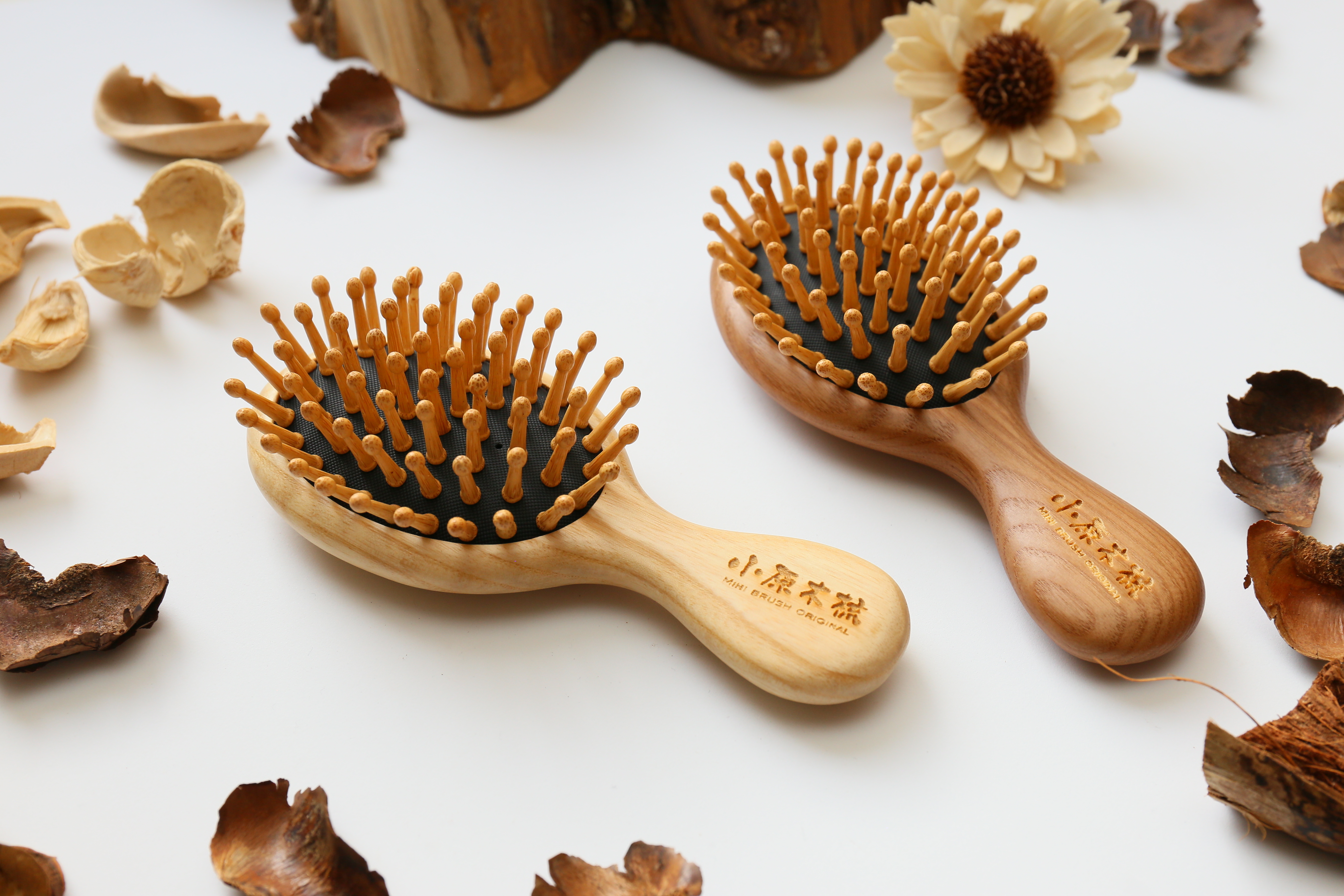 【小原木梳】小桃木針梳 (按摩超好用)