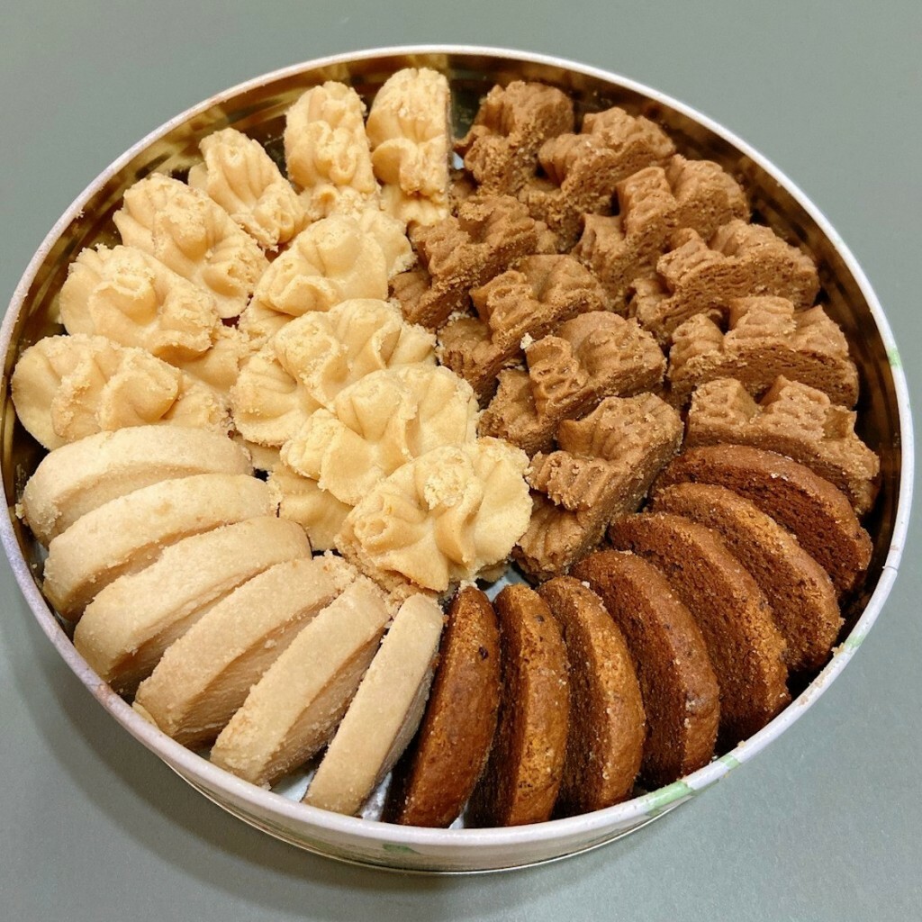 香港 Jenny Bakery 珍妮餅家小熊四味曲奇餅 (2025新年限定版)-320g/盒 (附提袋)