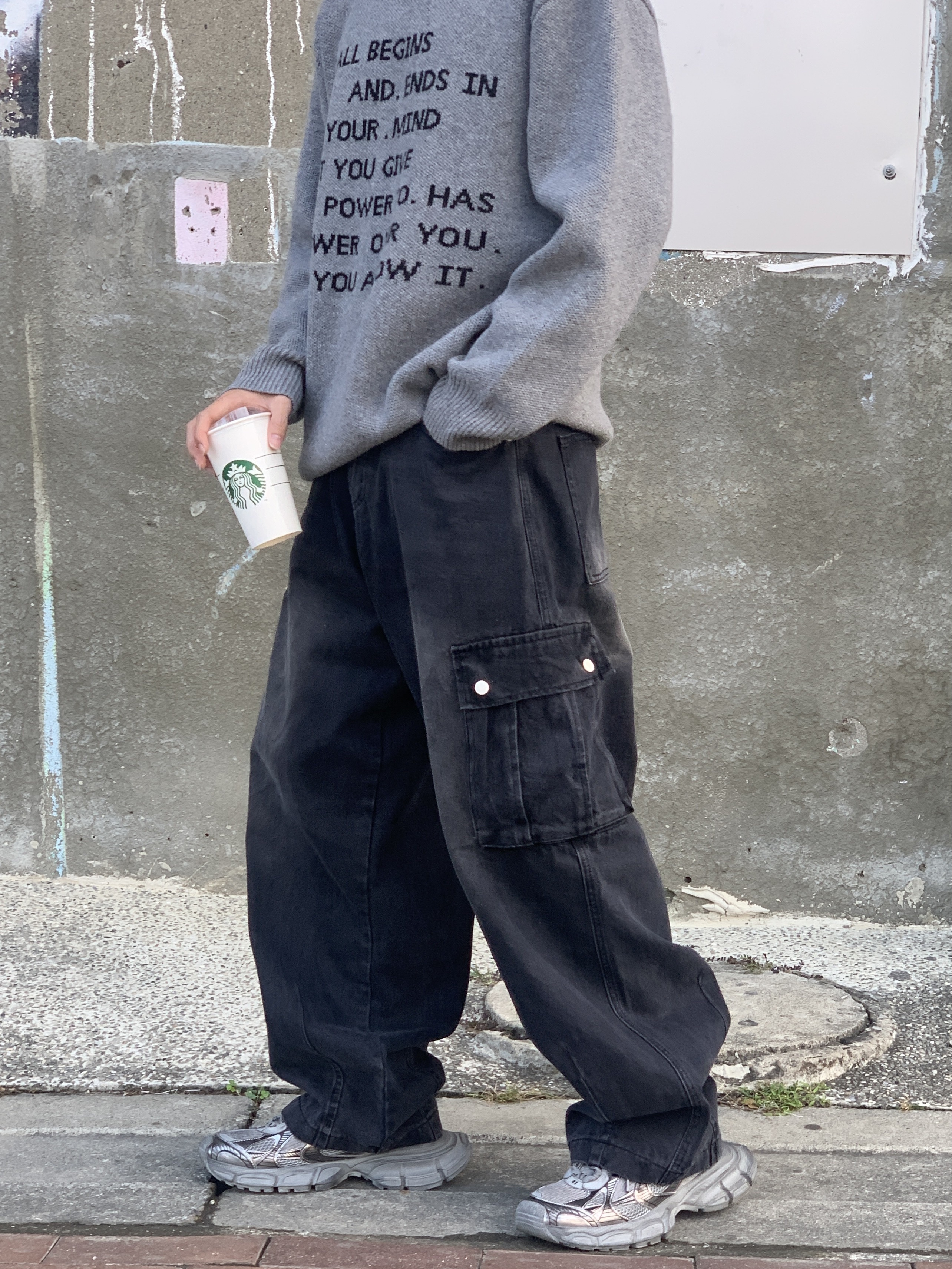 正韓 大口袋刷色彎刀褲 (2colors)