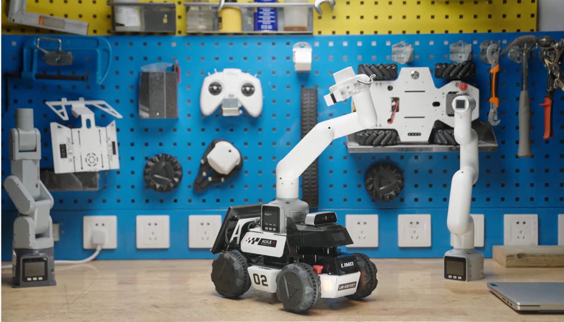 LIMO COBOT ROS2 移動抓取教學機器人