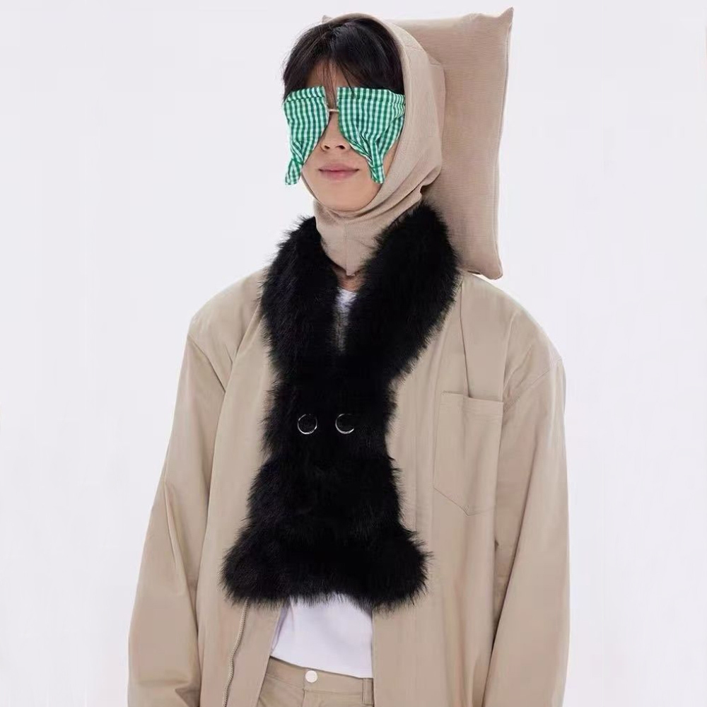 大眼兔子毛毛斜挎包