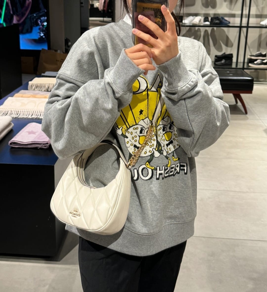 Coach Mini Carmen羊皮款