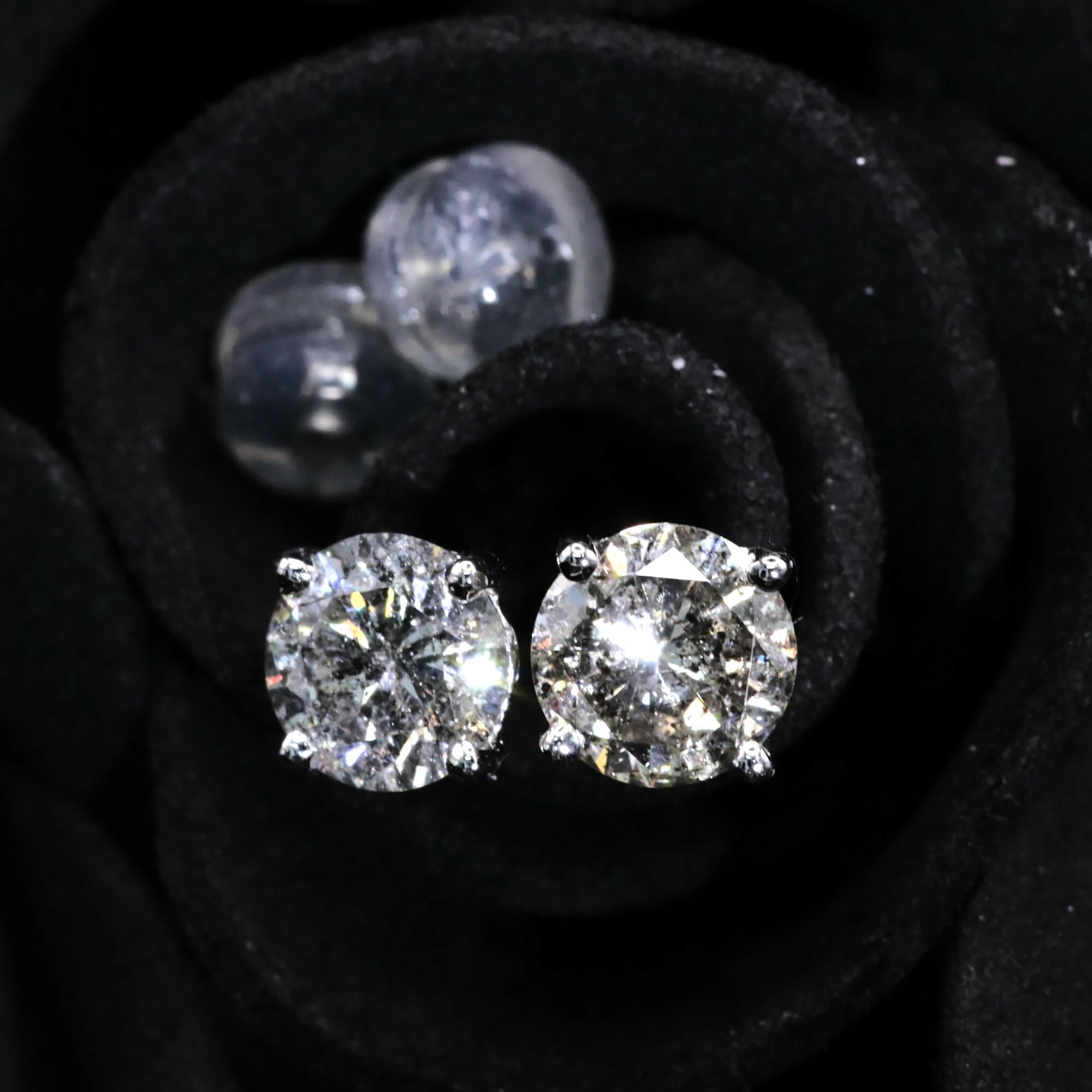 全新18K白金【主石1卡78份鑽石】4爪耳環