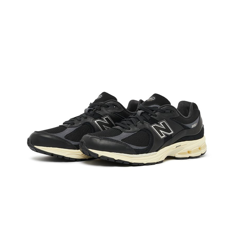 New Balance 2002R "Black"  黑象牙 復古 皮革 男鞋 M2002RIB [台灣現貨]