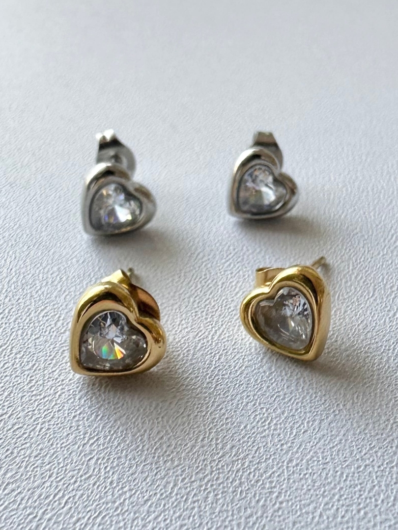 SS heart stone pierce