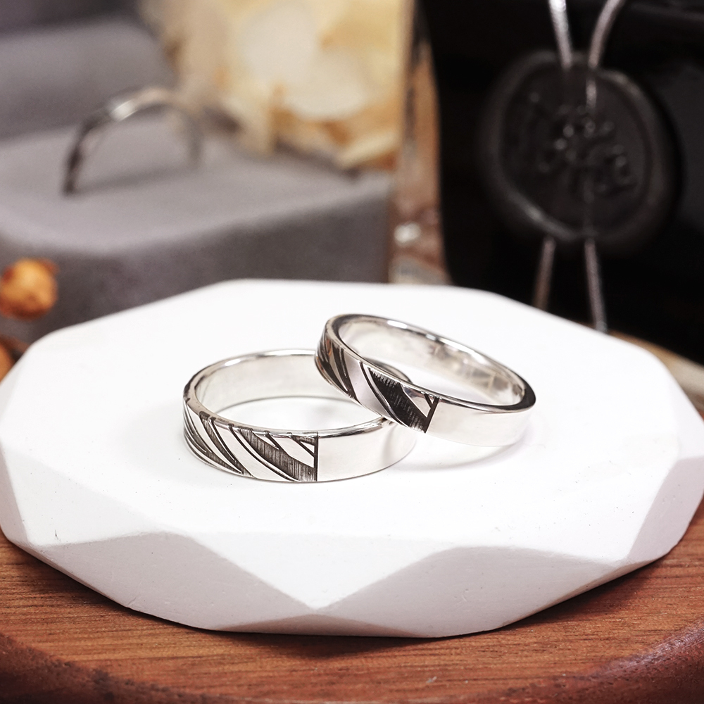 紋路銀戒 斜紋設計 可刻字 純銀情侶對戒組 客製化情侶戒指