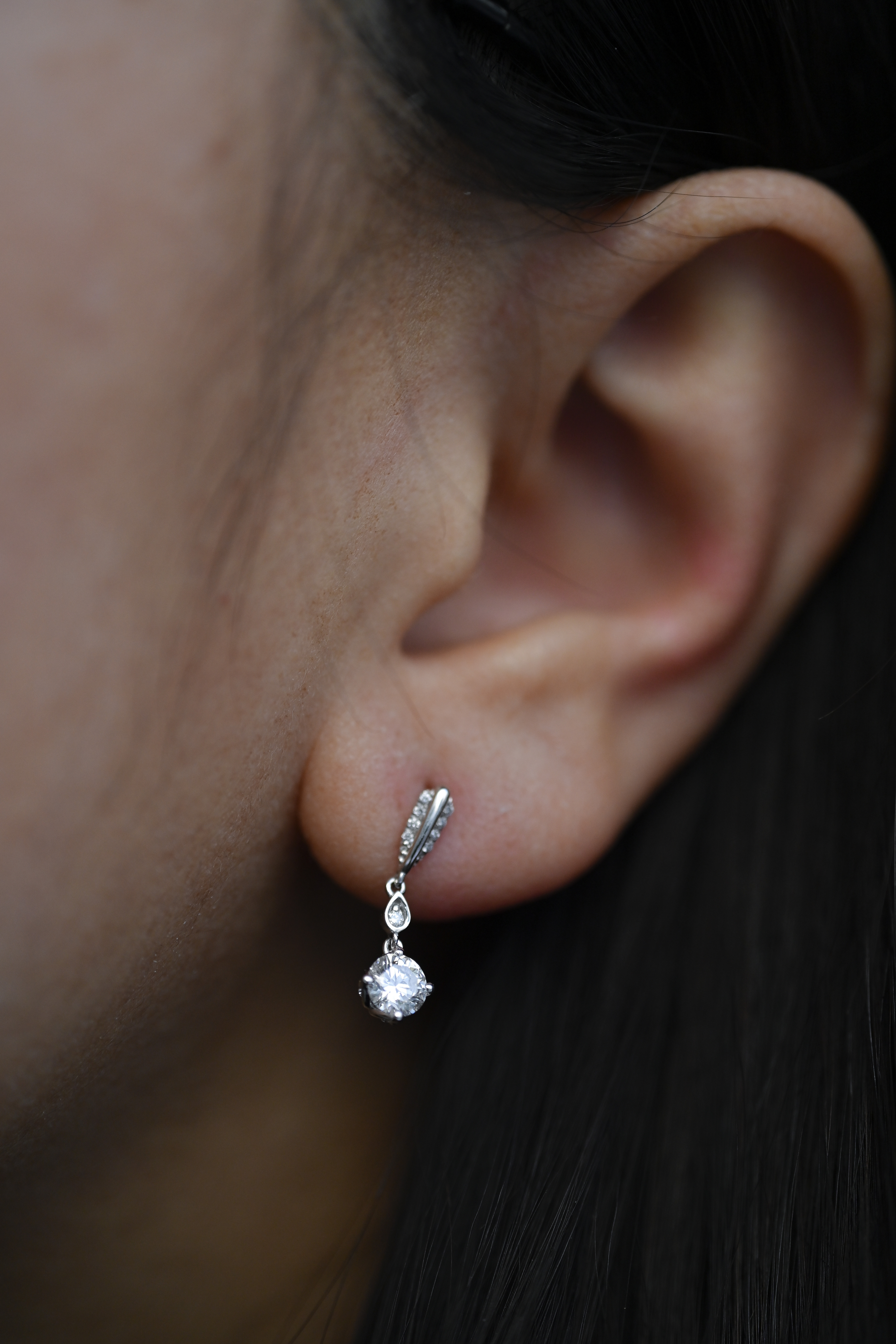 18K 0.62ct Diamond Earring