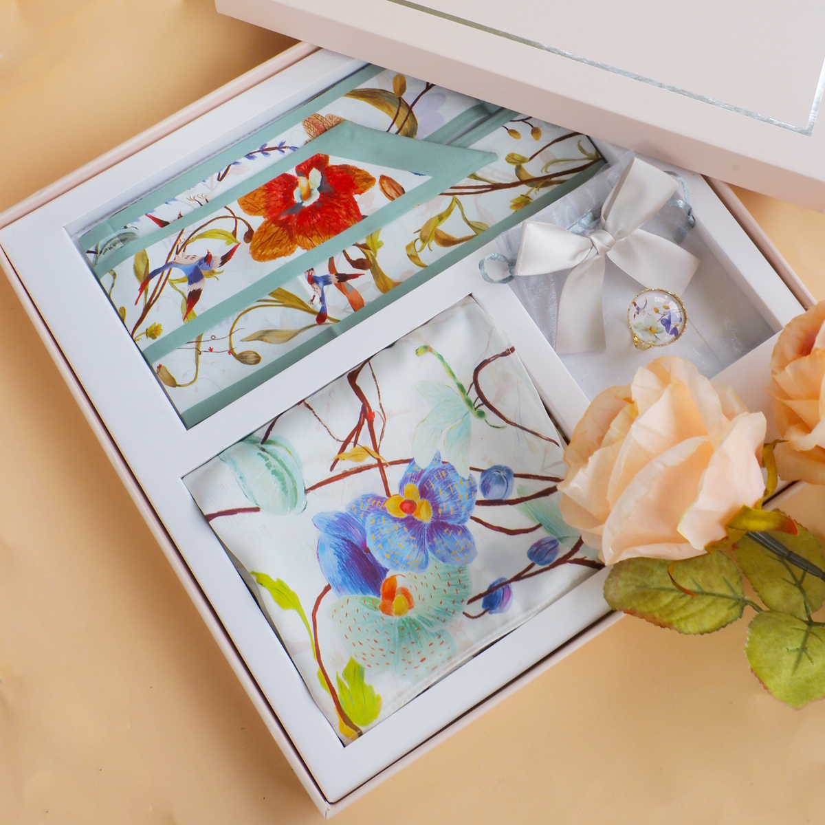 STEPHY 清雅蘭花圍巾經典禮盒