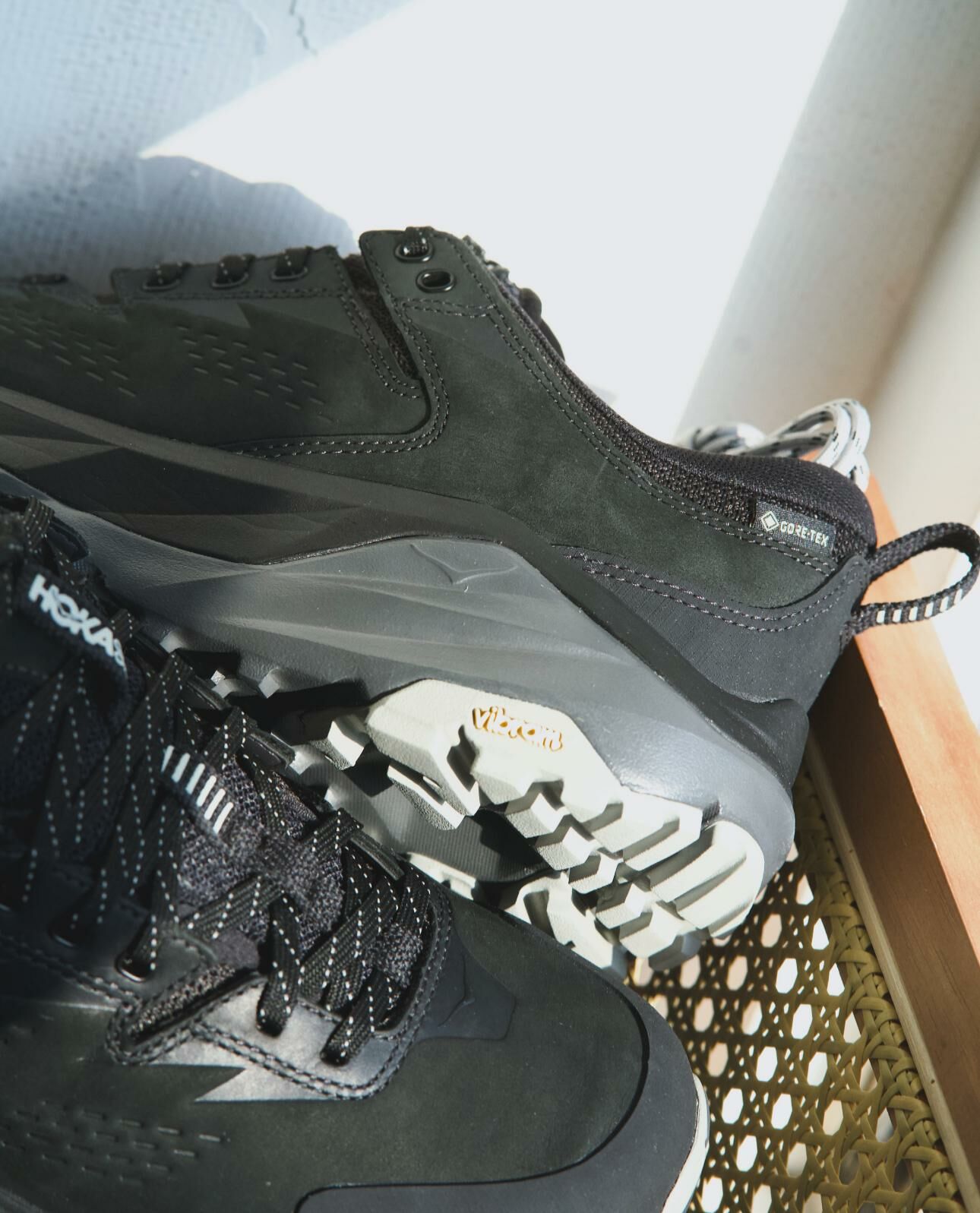 現貨|HOKA KAHA LOW Gore-Tex TP BLACK / SATELLITE GREY 1150913F-BCKST