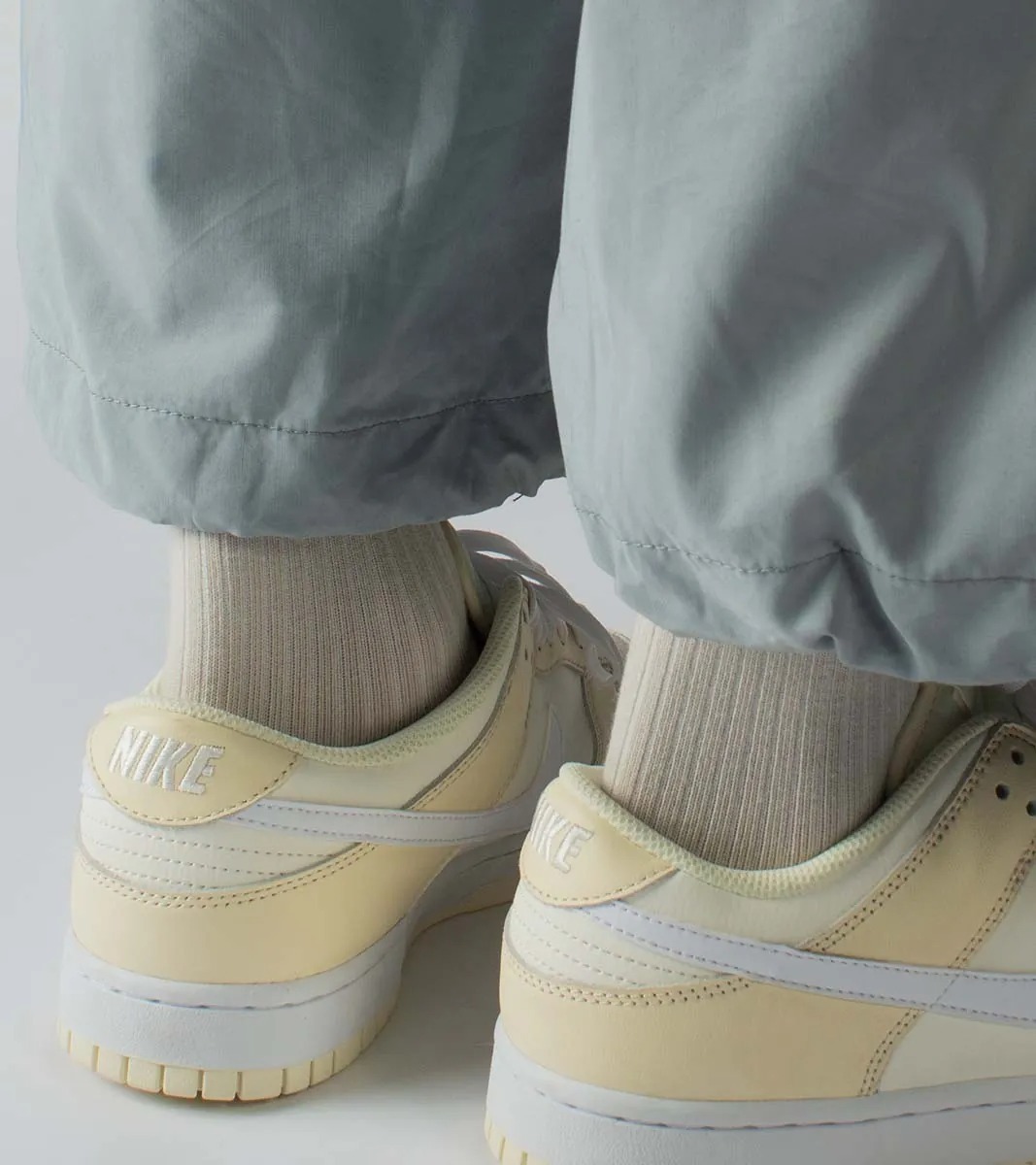 nozzle quiz® / Essential 中筒休閒襪 - 透瑩