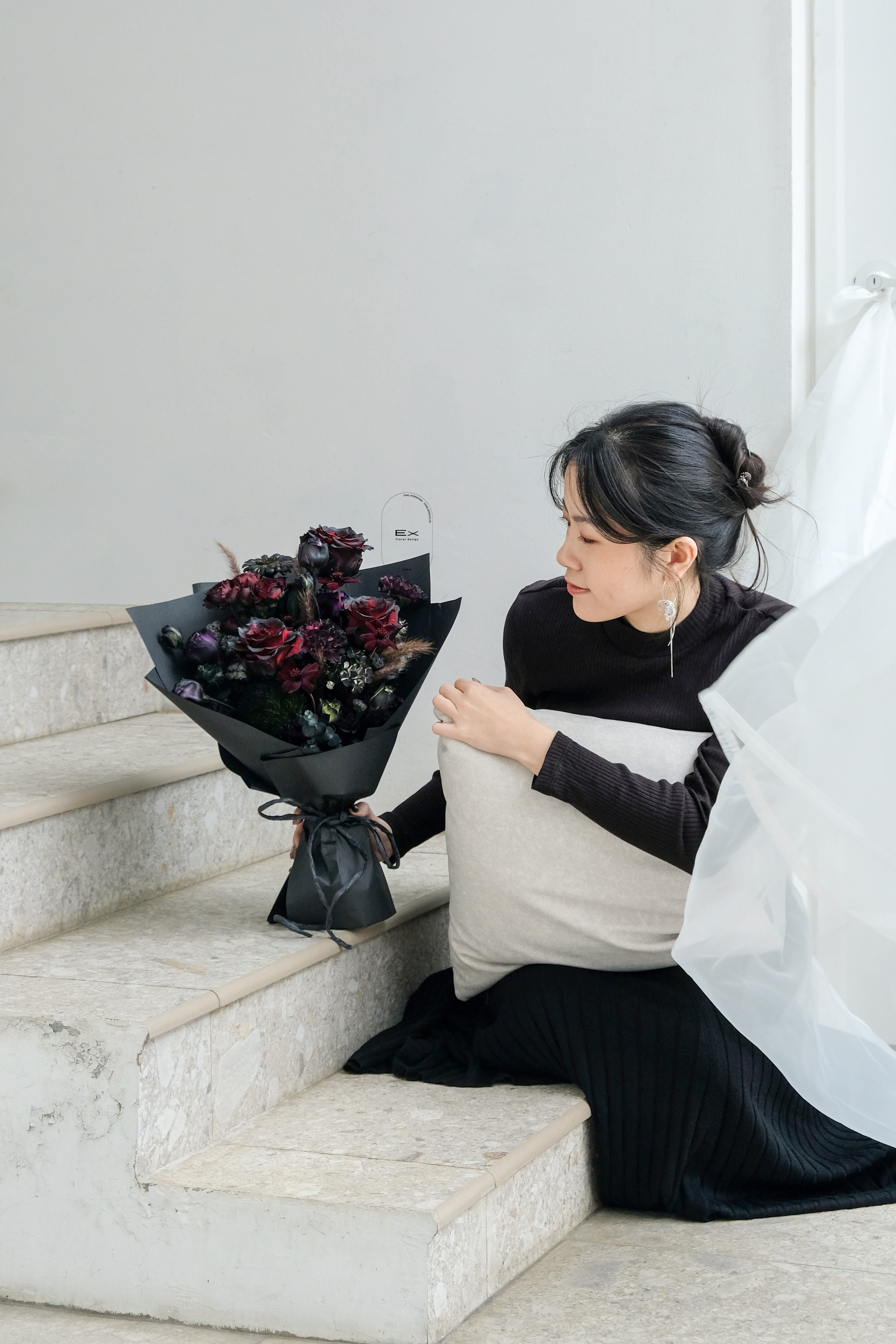 吸引力 永恆黑 鮮花束