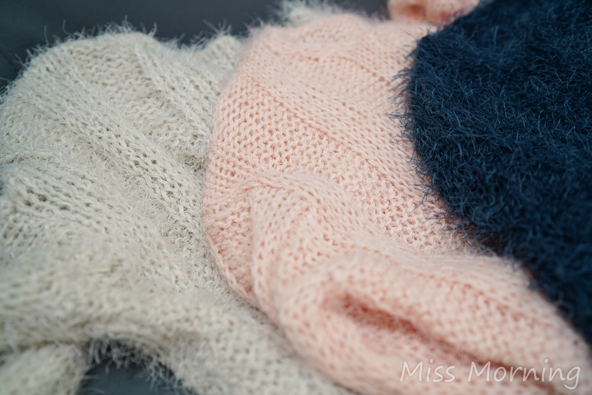 薄毛毛鬆身款上衣(14410)