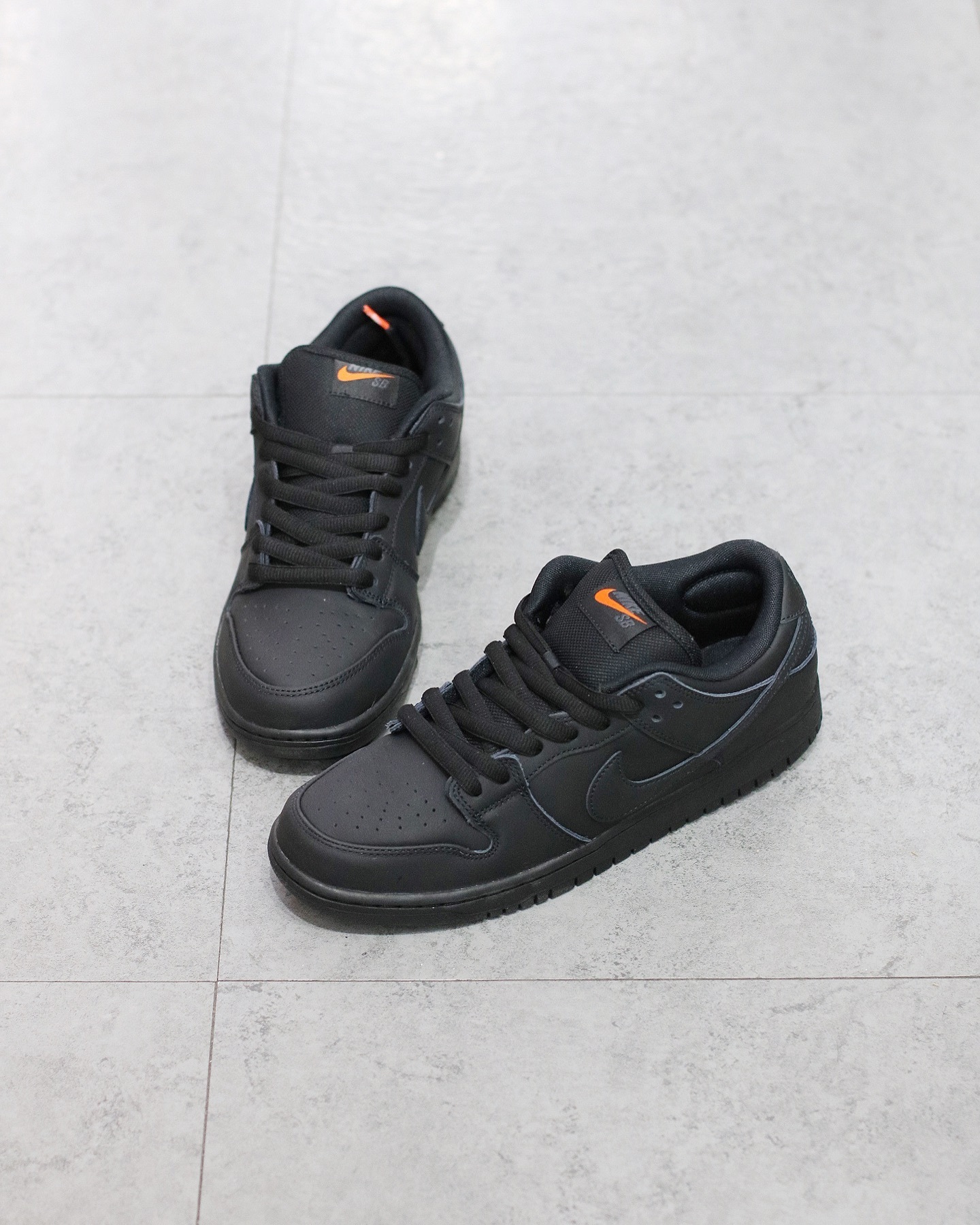 NIKE SB DUNK LOW TRIPLE BLACK 黑魂 全黑 FJ1674-001