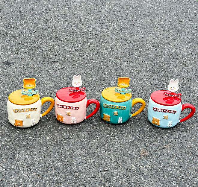 Happy Zoo Ceramic Mug with Lid and Spoon 400ML