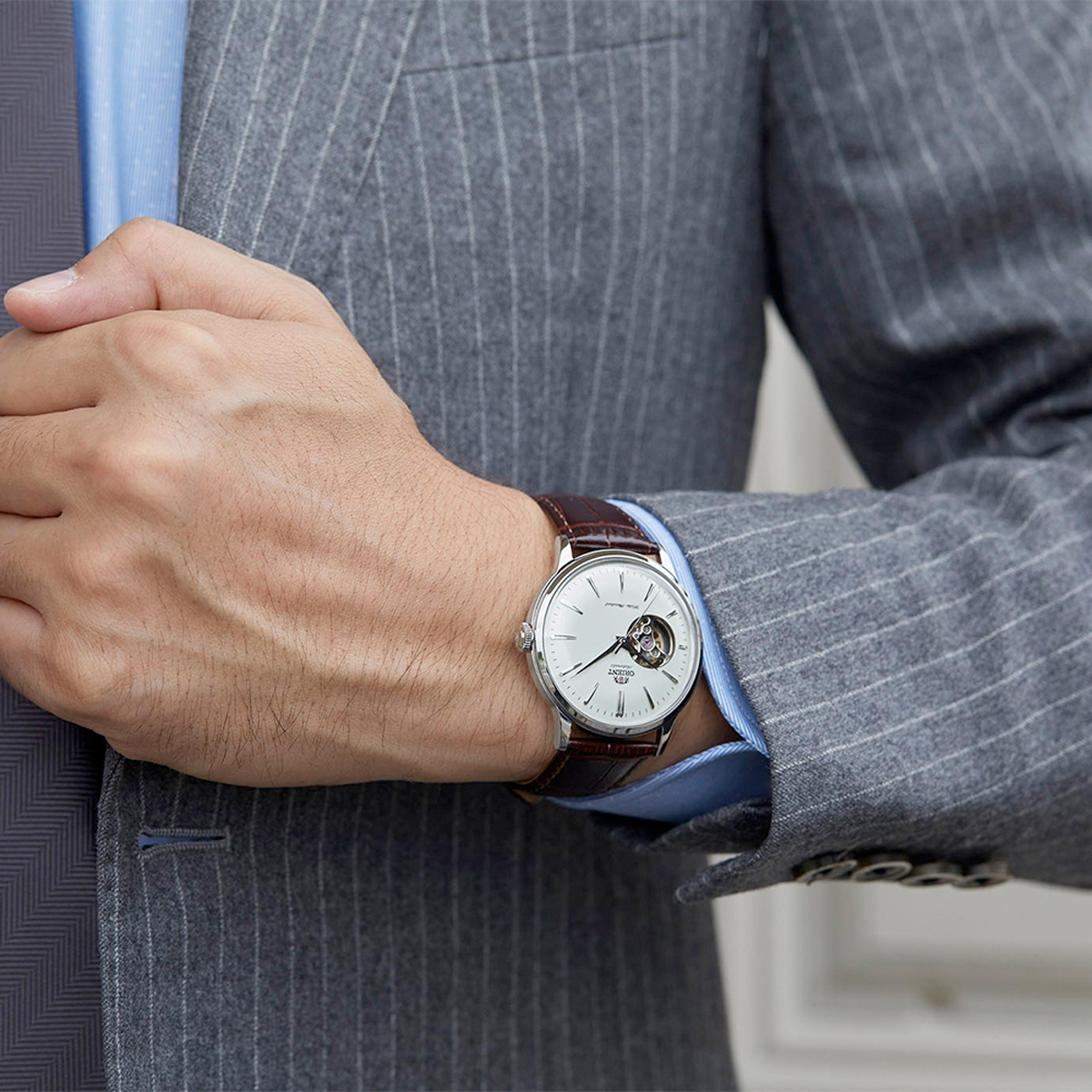 ORIENT 東方錶 半鏤空機械錶 銀面 皮帶款 RA-AG0002S