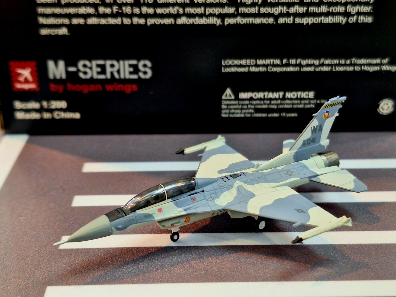 Hogan M-Series 1/200 美國空軍 F-16D 32C批次 第64假想敵中隊 內利斯空軍基地 支點塗裝