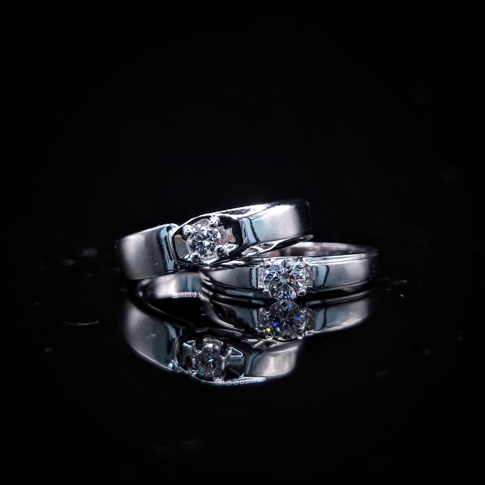 18K White Gold 0.298ct Diamond Wedding Rings