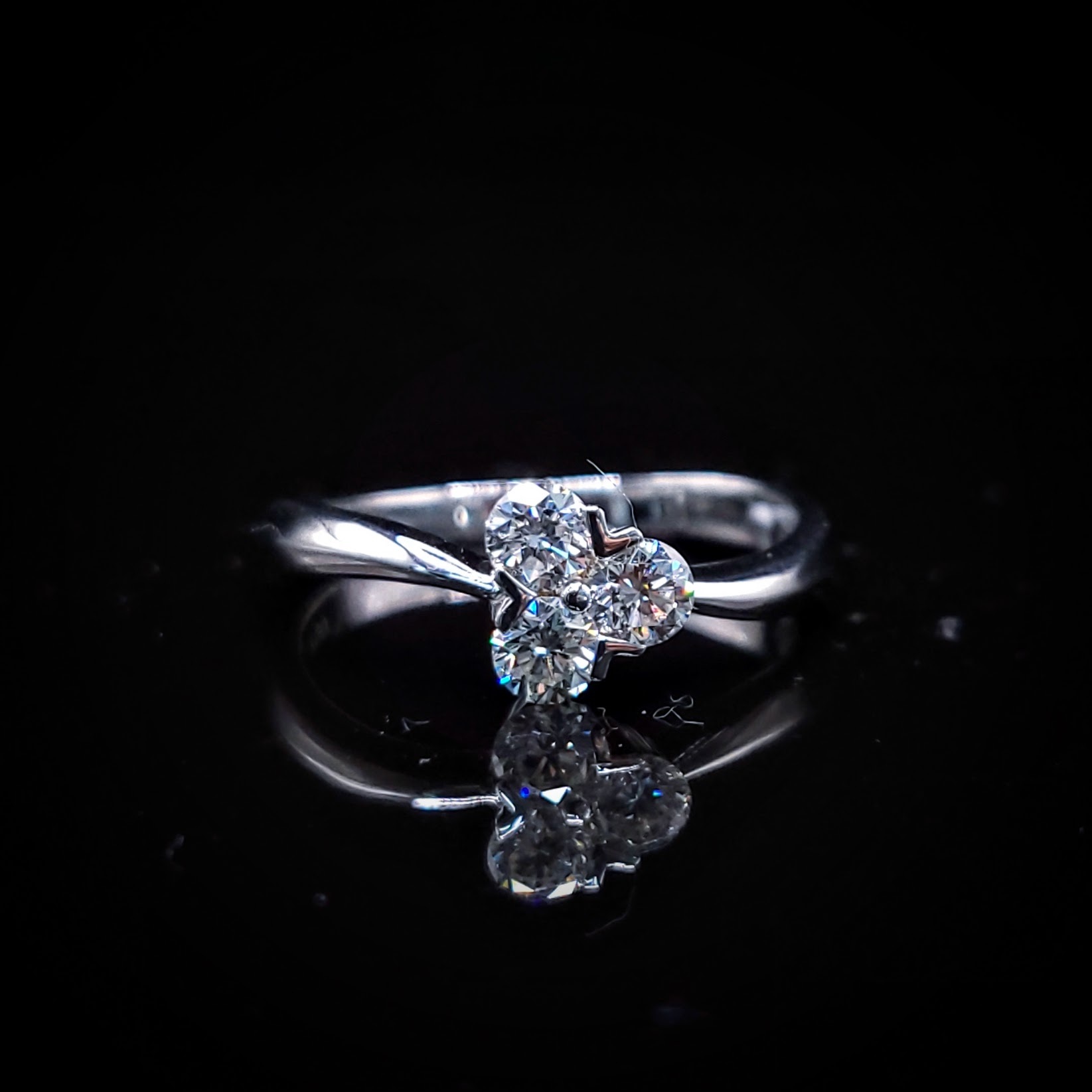 18K White Gold 0.40ct Diamond Ring