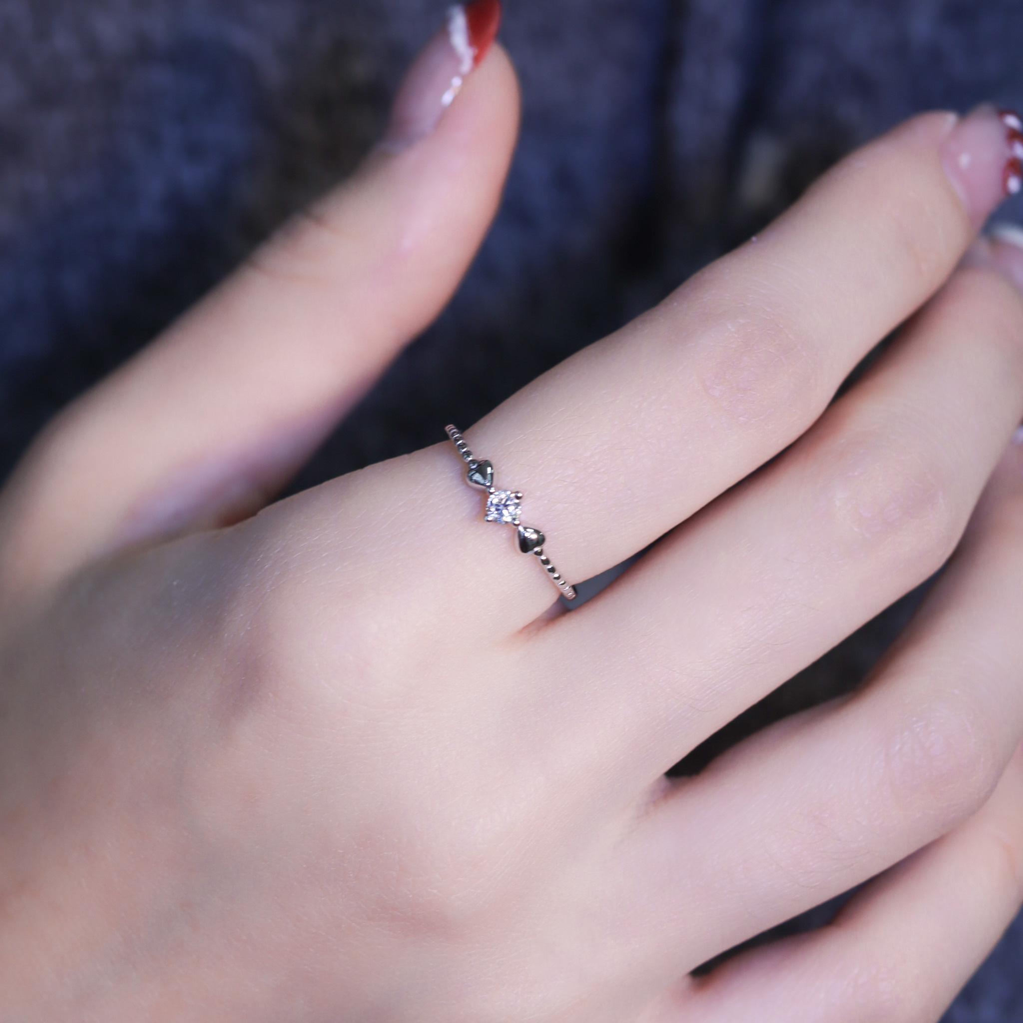 | 925純銀・ 白金 ・莫桑石 | 愛意襲來戒指 | RI0788 |