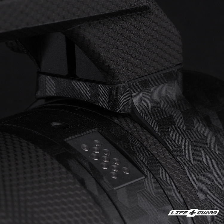 LIFE+GUARD 鏡頭貼膜安裝示意，適用 Canon RF 70-200mm F2.8 L IS USM Z