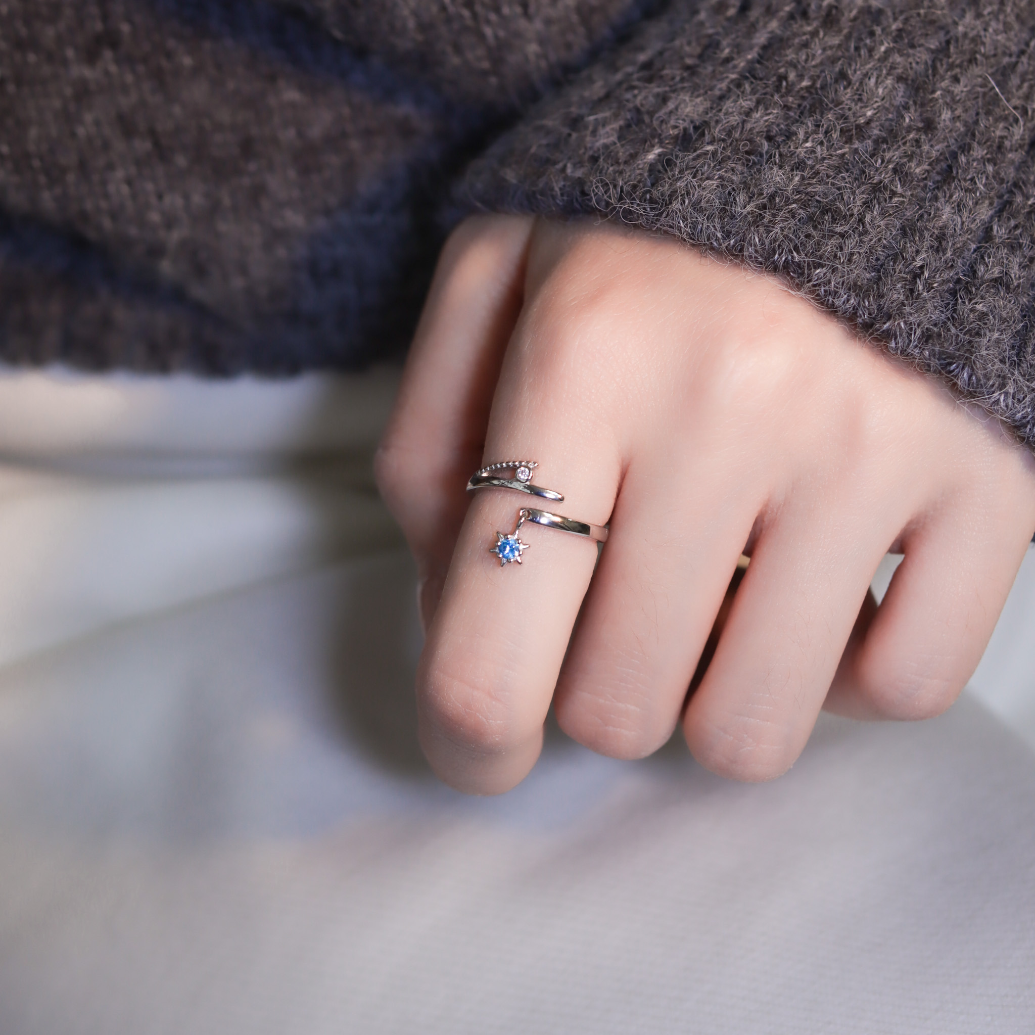 | 925純銀・白金 | 星星繞戒指 | RI0792 |