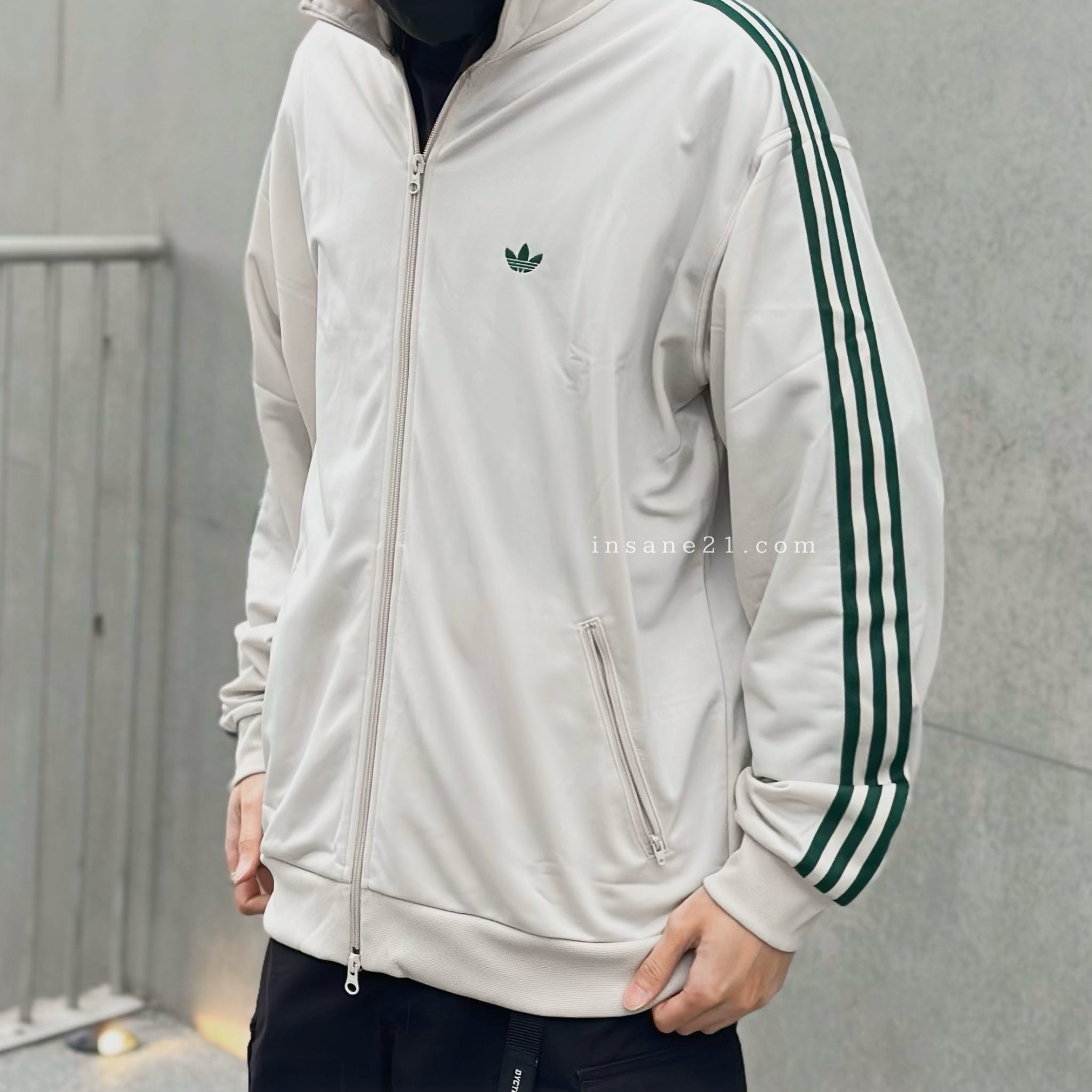 ADIDAS ORIGINALS 三線 運動 外套 夾克 燕麥綠 JD5266