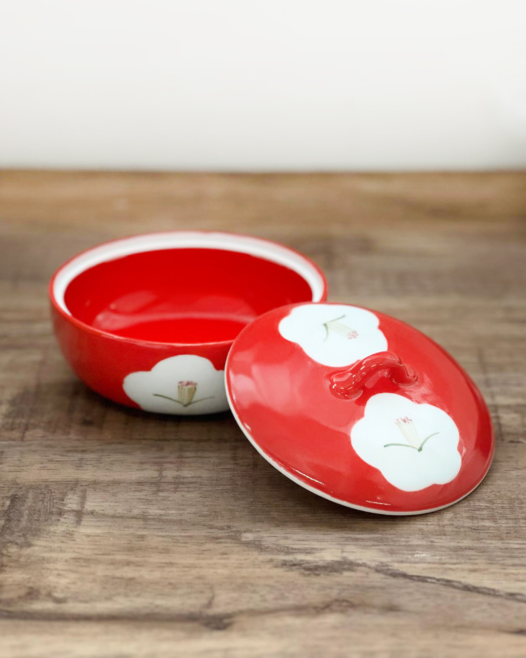 Ceramic Tureen red｜Arita ware