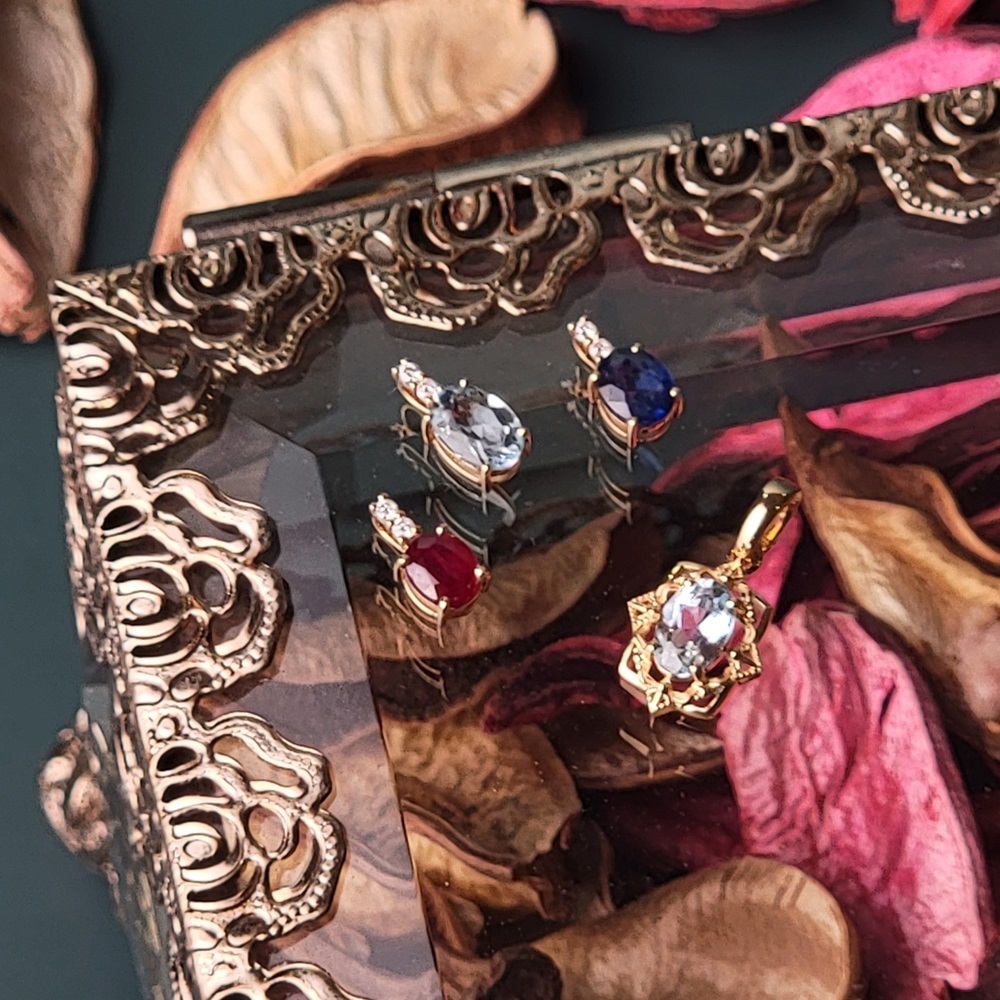 【me.luxe】K18香水海藍寶/藍寶/紅寶-鑽石2分吊墜/宮廷蕾絲海藍寶吊墜(不含鍊)