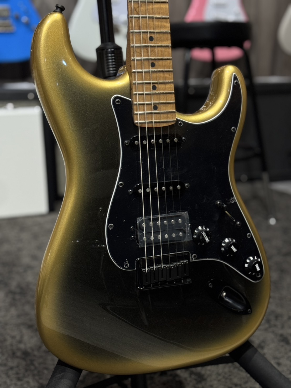 Fender LTD AM PRO II STRAT HSS HT FLAME RMN GOLD NIGHT 公司貨【宛伶樂器】