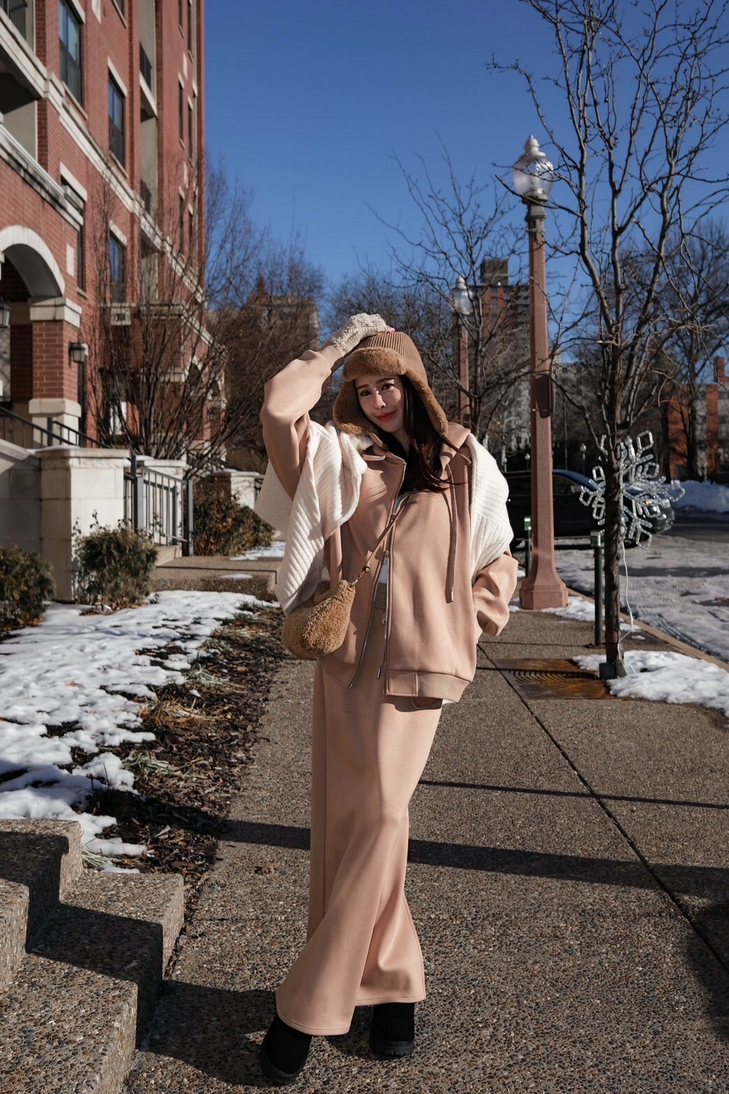 後開衩太空棉長裙_AMISSA（奶茶）