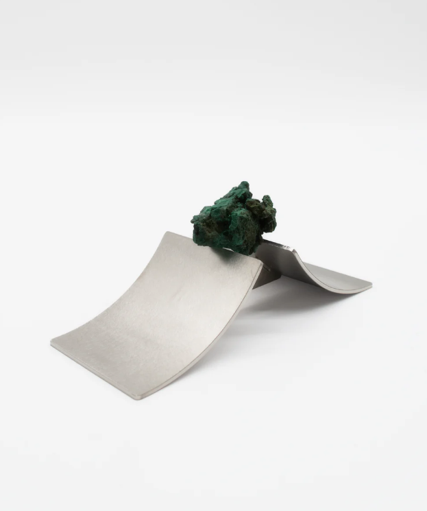 Mo_&_A Steel Mineral Stand “小石展架”