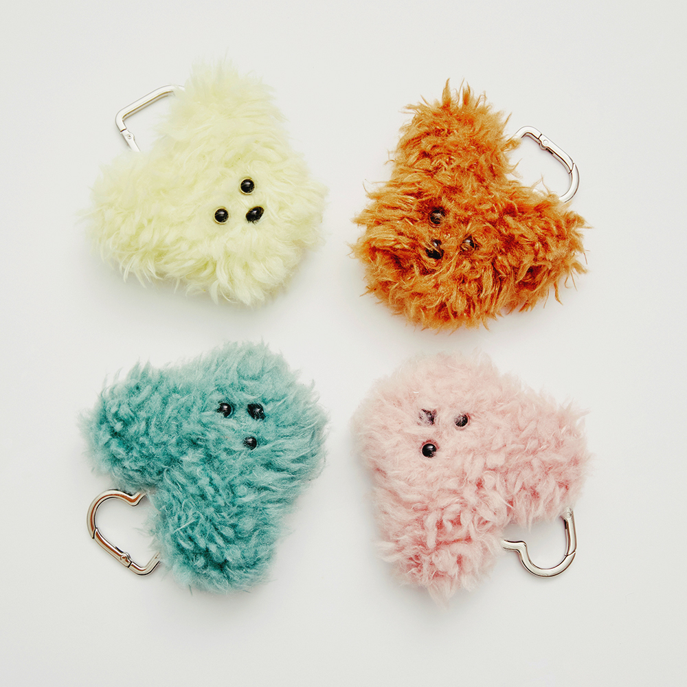Carlyn Fluffy Keyring