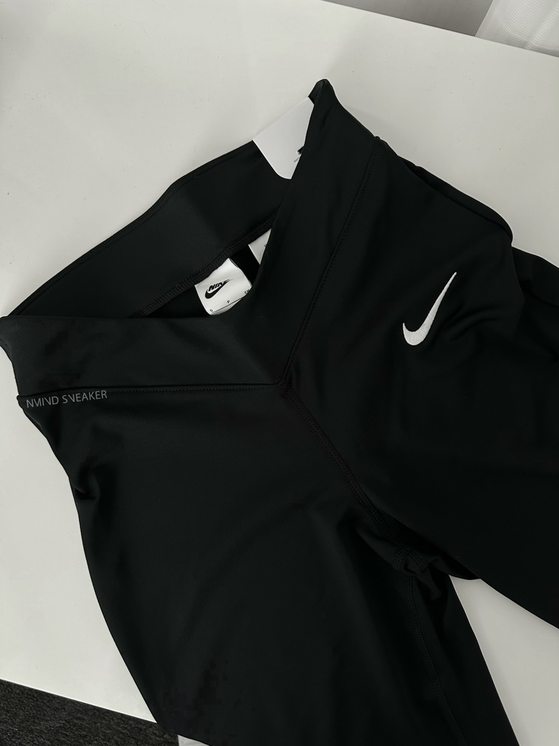 NIKE NSW TEAM NIKE 中腰緊身喇叭褲