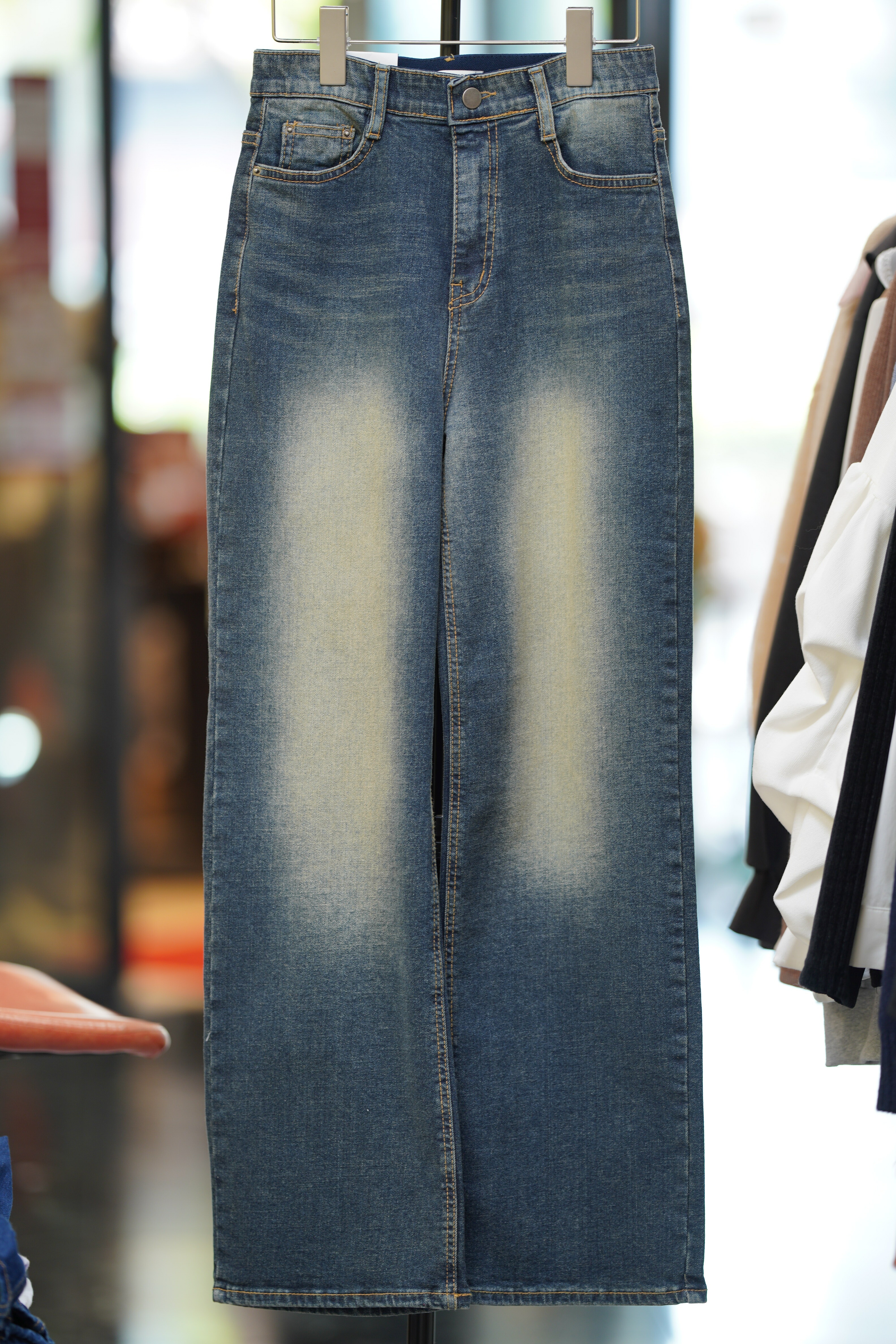 🔮限量搶搶搶👏🏻👏🏻薄抓毛靚洗水色靚牌子牛仔褲💖（一口價）18/1