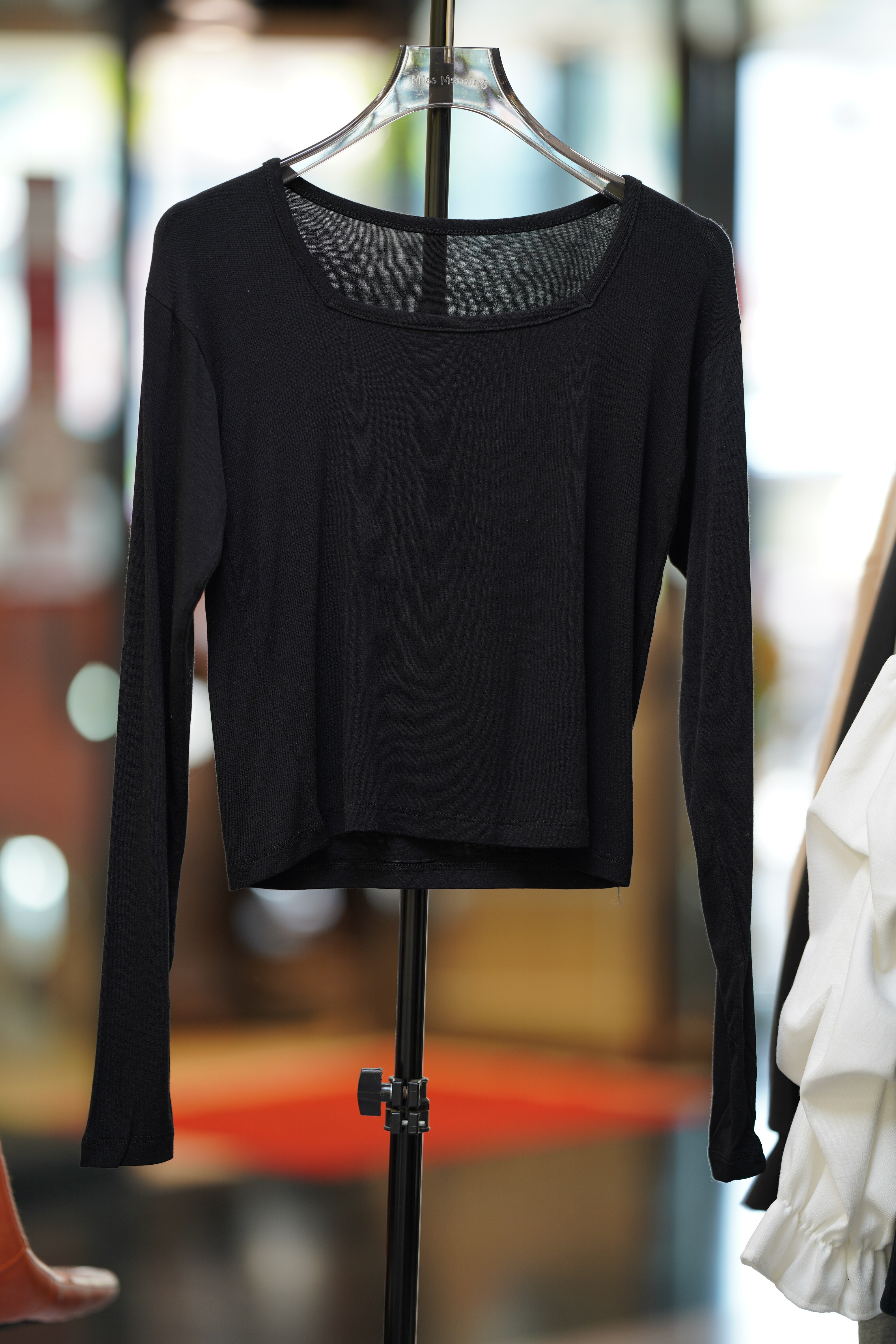 🔮限量搶搶搶👏🏻👏🏻極度親膚方領tee💖  （一口價）18/1