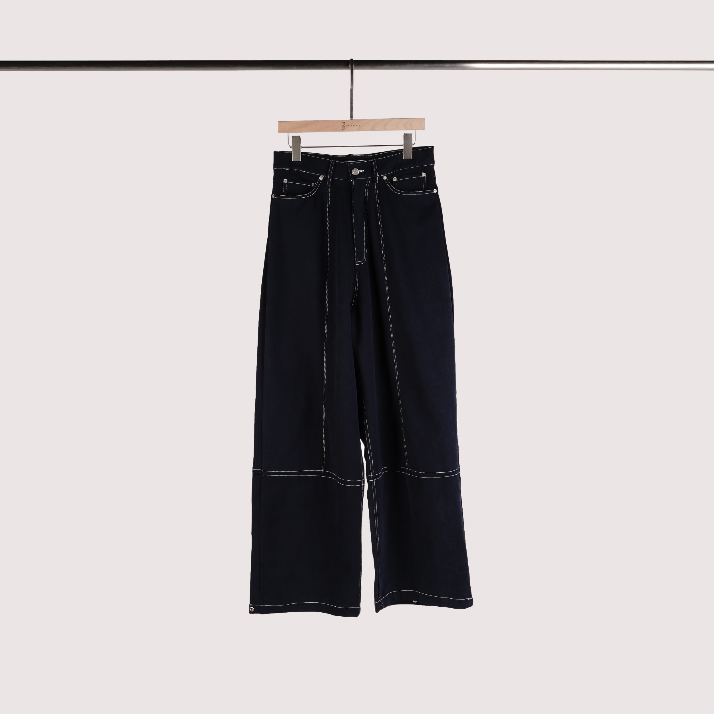 口袋有釘撞車線寬褲 | M | 深藍