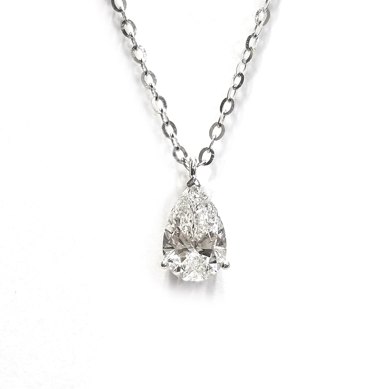 PT950鉑金 實驗室培育鑽石梨形頸鏈