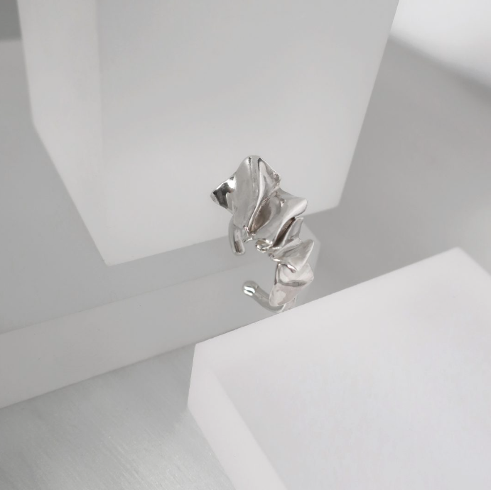 livvvvil 純銀絲緞耳扣