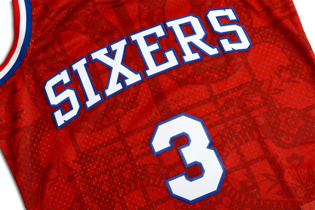 Mitchell & Ness 費城76人隊 Allen Iverson 中國新年 Swingman 球衣